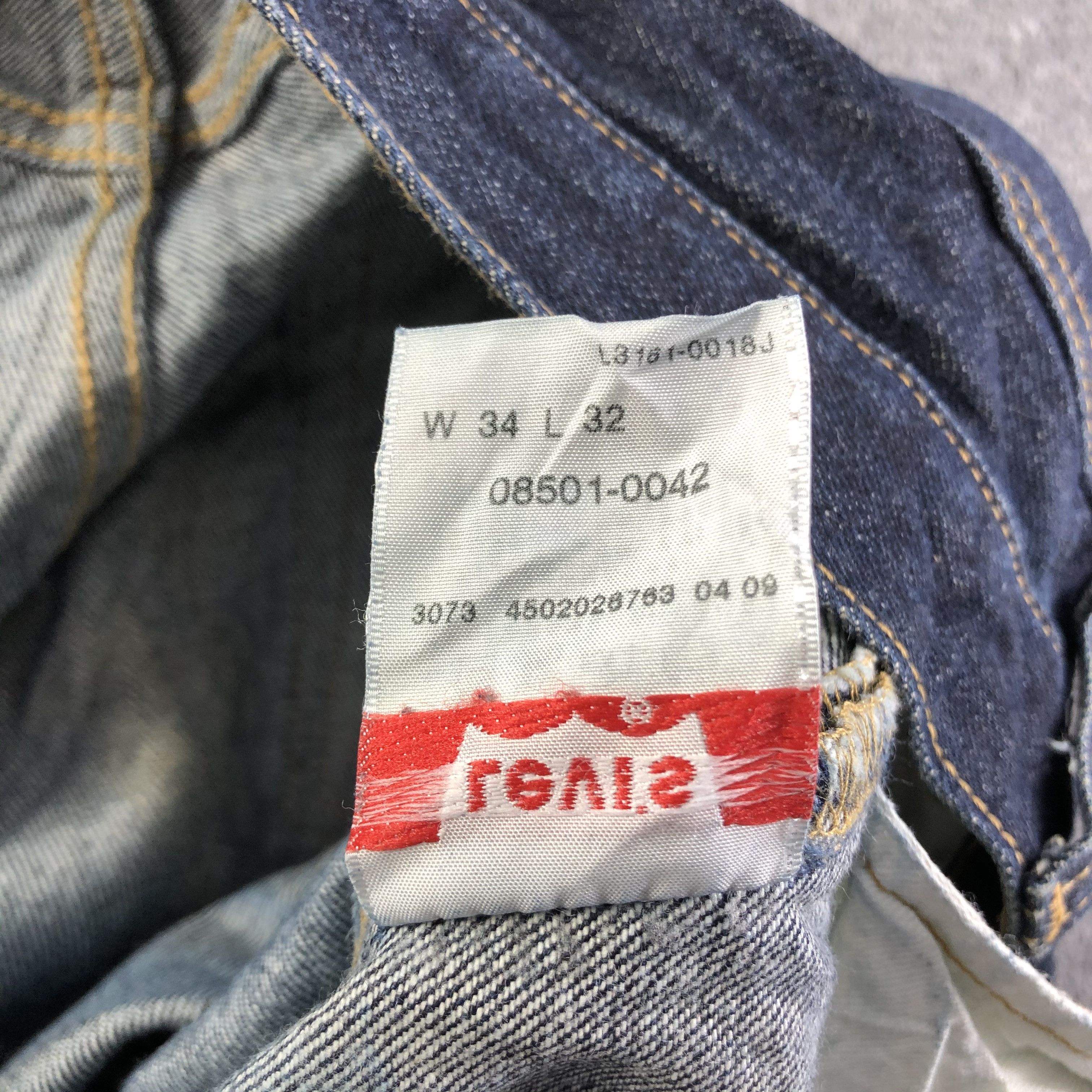 Levi's Vintage Blue Wash Levis 501 Jeans-J3986 Size US 36 / EU 52 - 13 Thumbnail