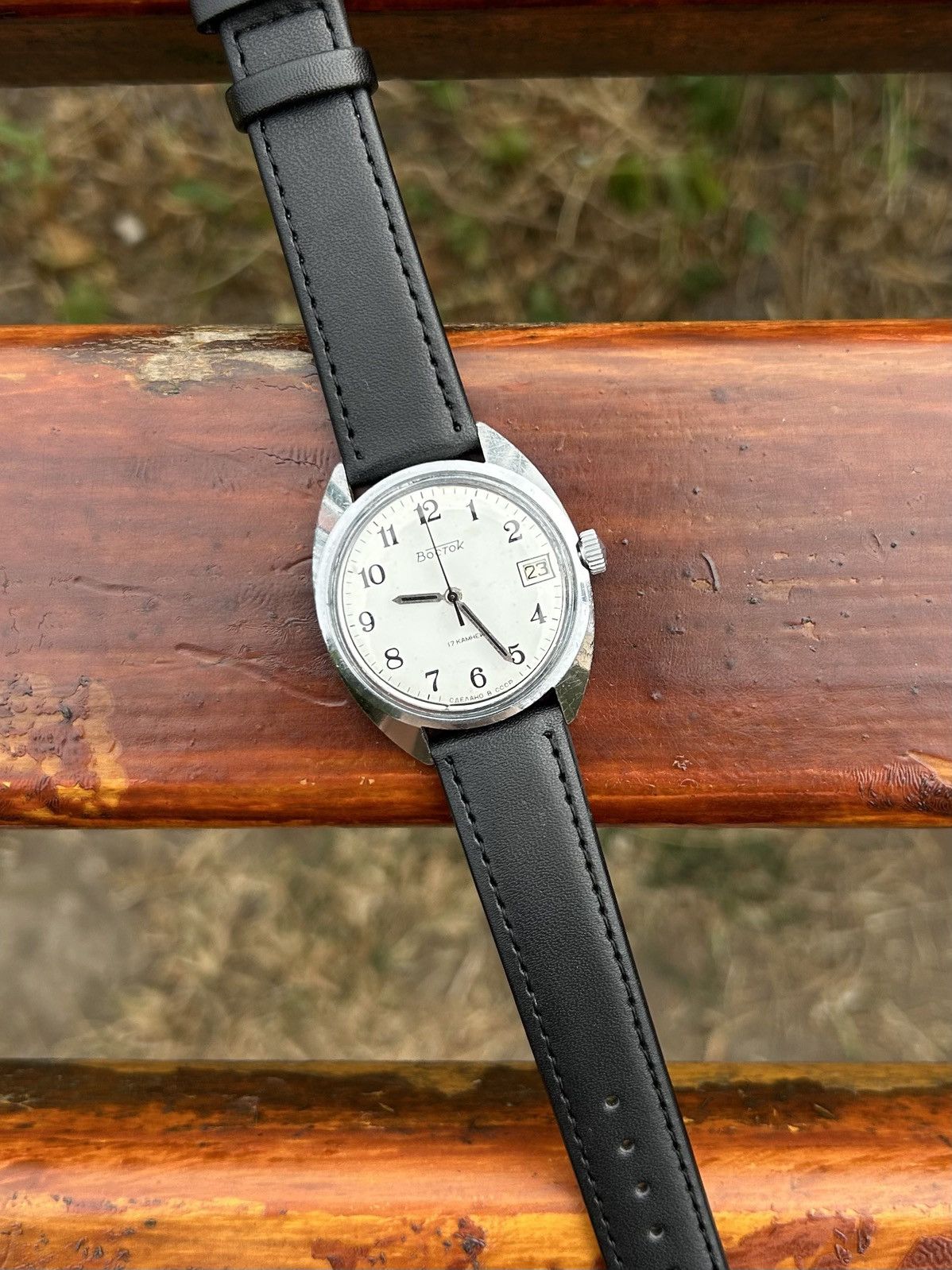 Vintage Vintage Watch Vostok USSR Soviet Mechanical 1980s Size ONE SIZE - 15 Thumbnail