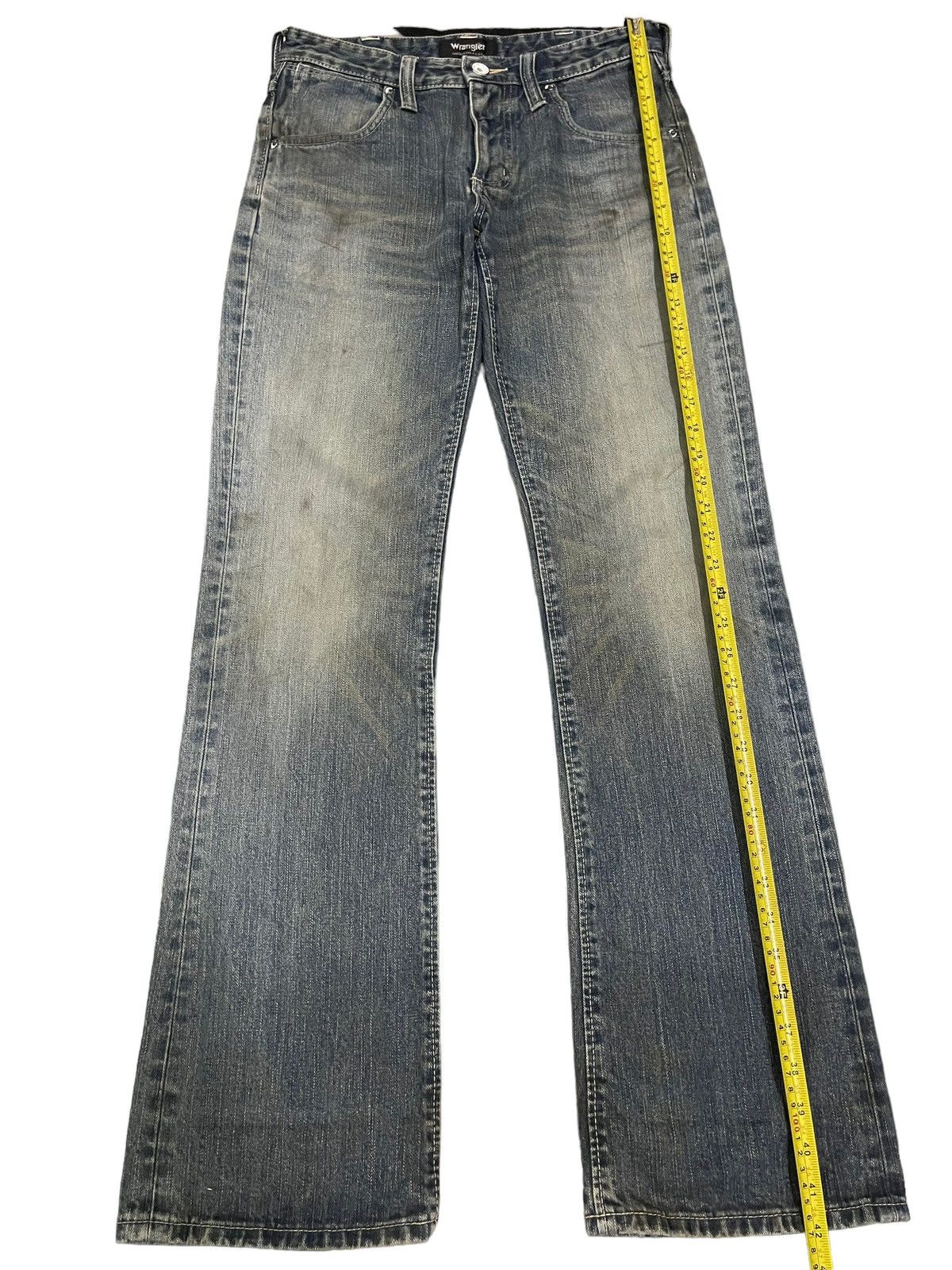 Wrangler Vintage Wrangler Classic Blue Wash Style Flare Jeans Size US 29 - 11 Thumbnail