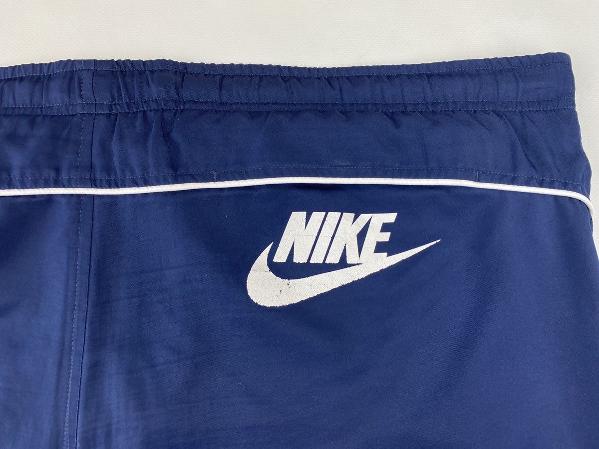 Jordan Brand × Nike × Vintage Nike Shorts Nylon 90S Big Back Logo Swoosh Swim Size US 36 / EU 52 - 5 Thumbnail