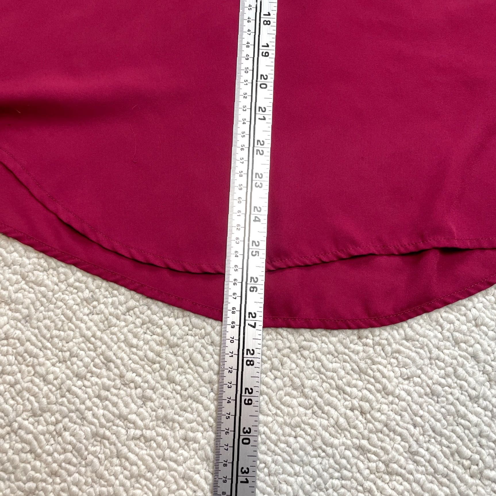 Torrid Torrid Blouse Top Womens 2X Red Roll Tab Sleeve Pockets Polyester V-Neck Button Casual Knit 3/4 Sleeve Plus Size Size XXL / US 16-18 / IT 52-54 - 6 Thumbnail
