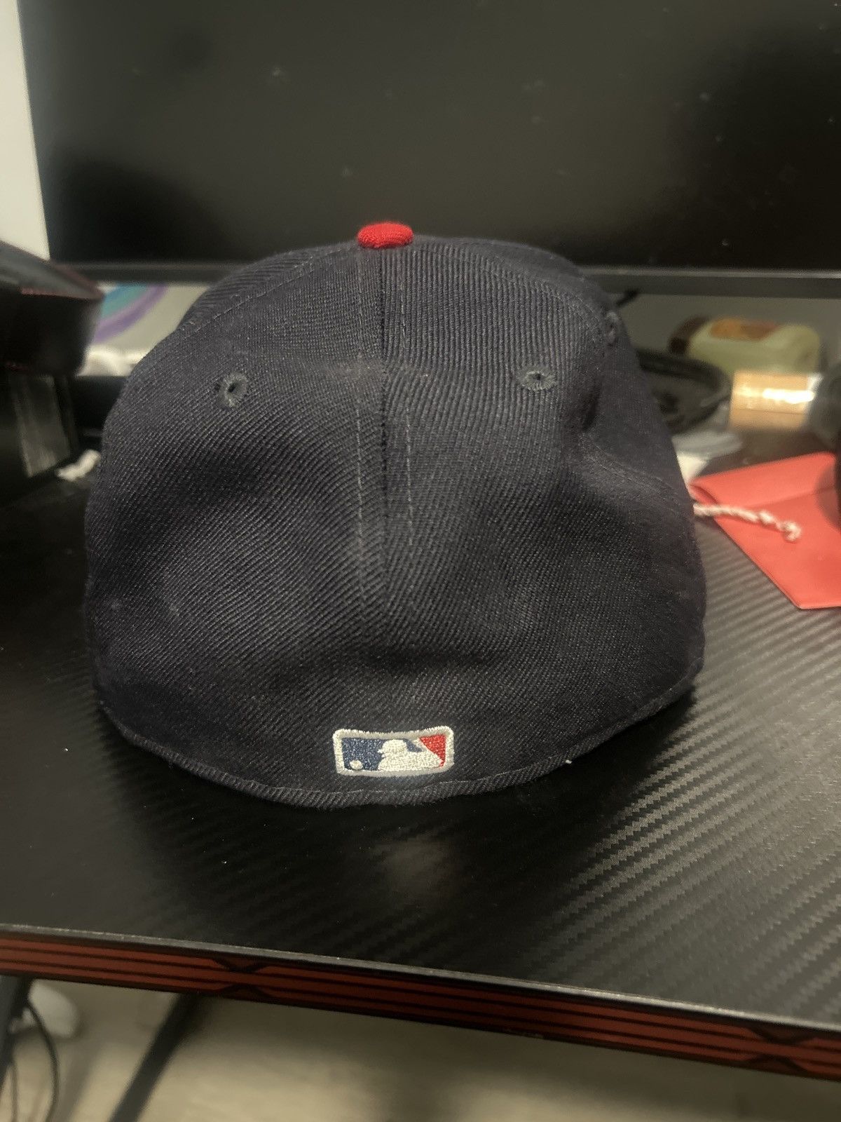 New Era Atlanta Braves 59Fifty 71/8 gently used Size ONE SIZE - 3 Thumbnail