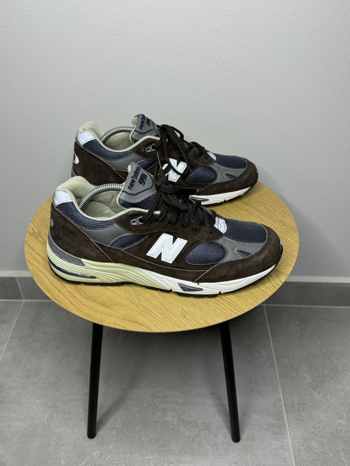 New Balance 991 Navy Grey