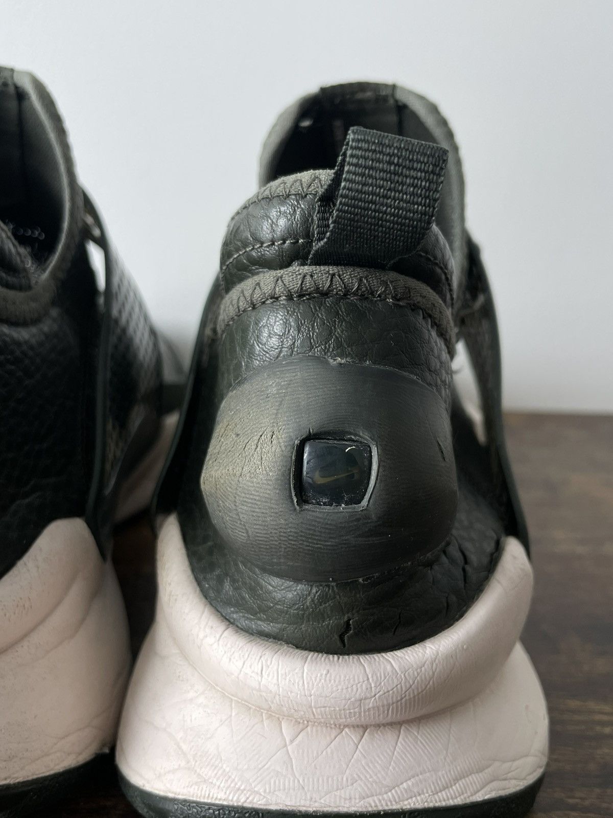 Nike × Stone Island Nike Sock Dart Mid x Stone Island Sneakers Dark Green RARE Size US 9 / EU 42 - 6 Thumbnail