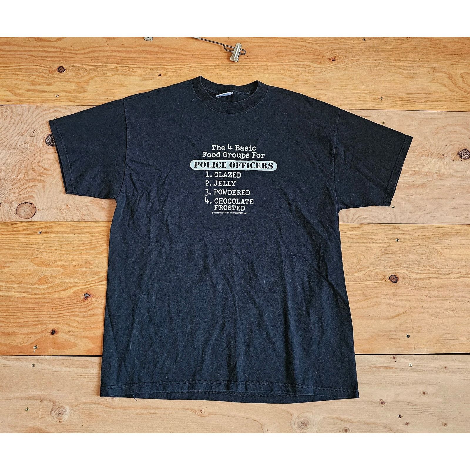 Delta 90s Police Doughnuts T-Shirt, Funny Food Groups Sz XL Size US XL / EU 56 / 4 - 1 Thumbnail