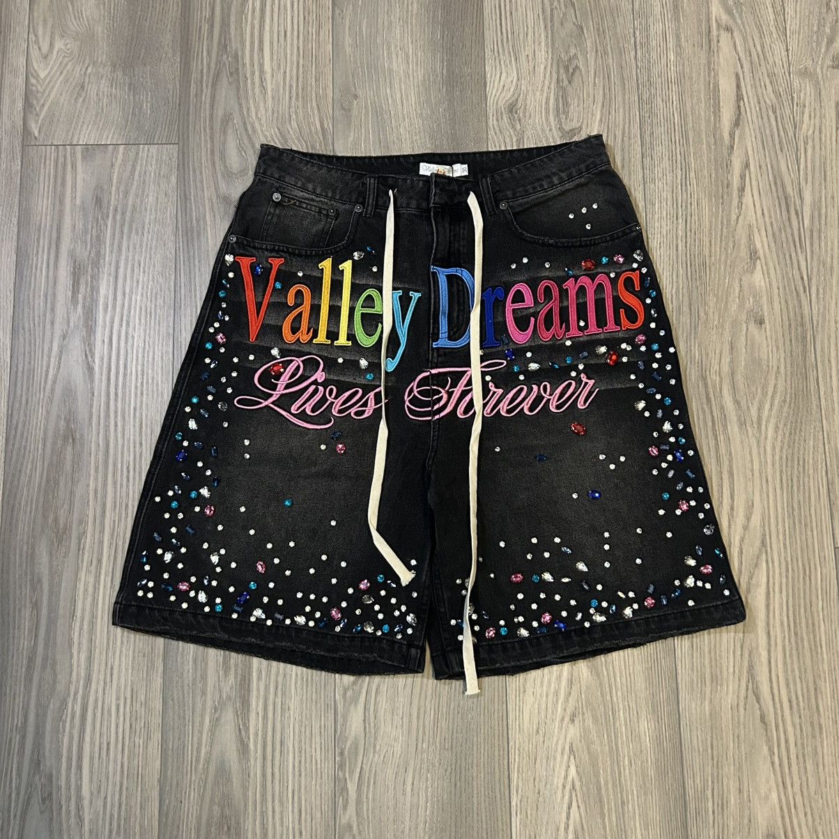 Vale Vale Forever Ice Cream Jorts (Black) Size US 32 / EU 48 - 1 Thumbnail