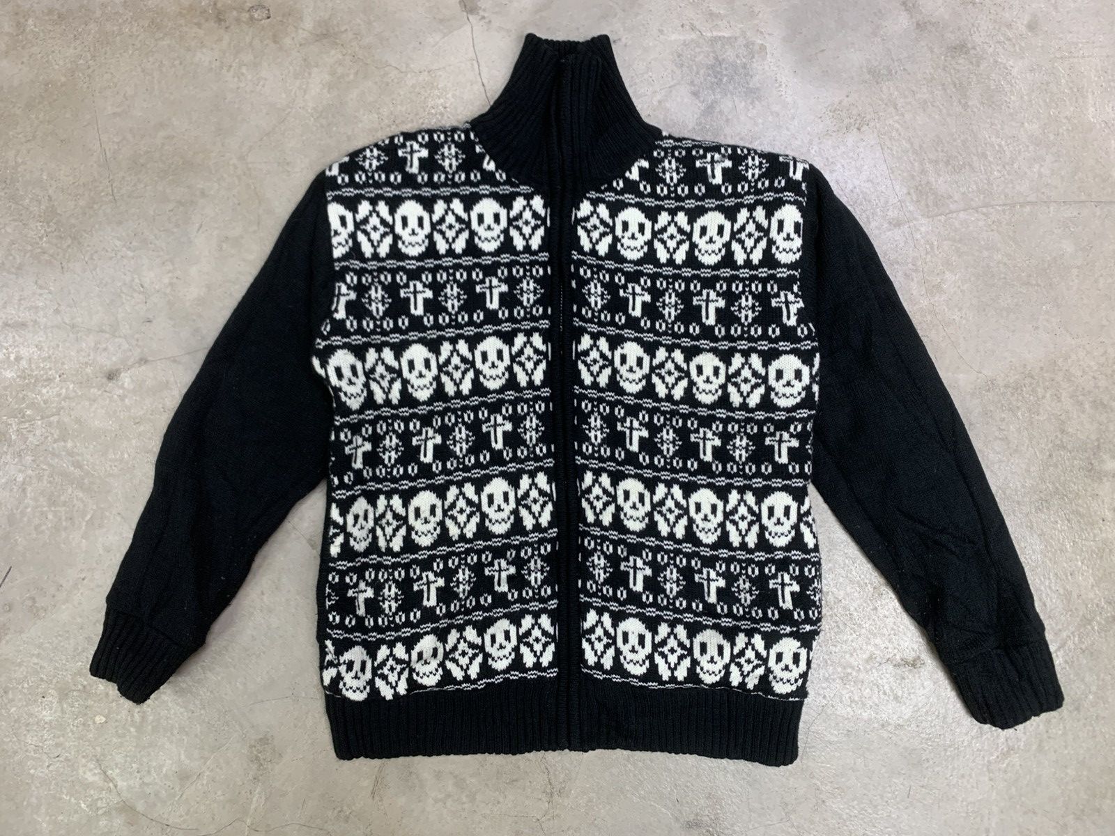 Japanese Brand Vintage Skull Cross Generate Original Garments Knitwear Size US L / EU 52-54 / 3 - 1 Thumbnail