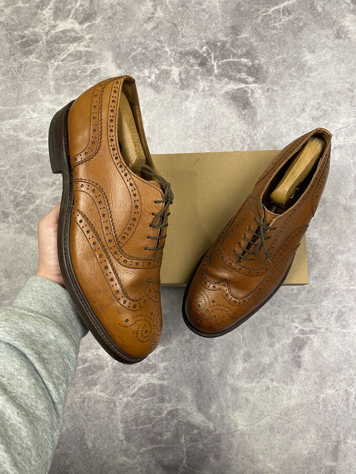 Loake Loake Lydney Brogue Shoes Size: 10 EE Size US 11 / EU 44 - 1 Thumbnail
