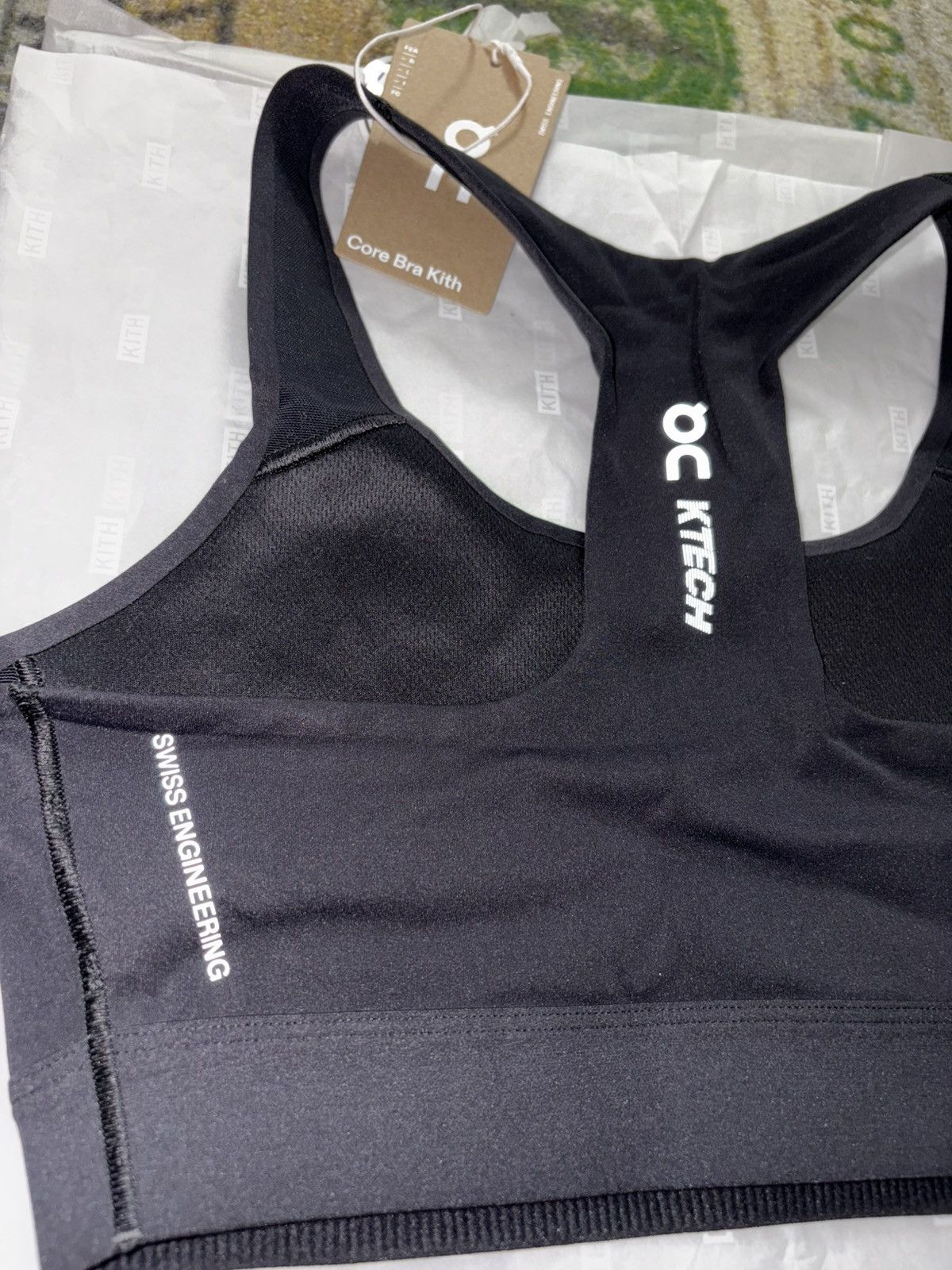 Kith × On Kith x On Core Sports Bra Size S / US 4 / IT 40 - 6 Thumbnail