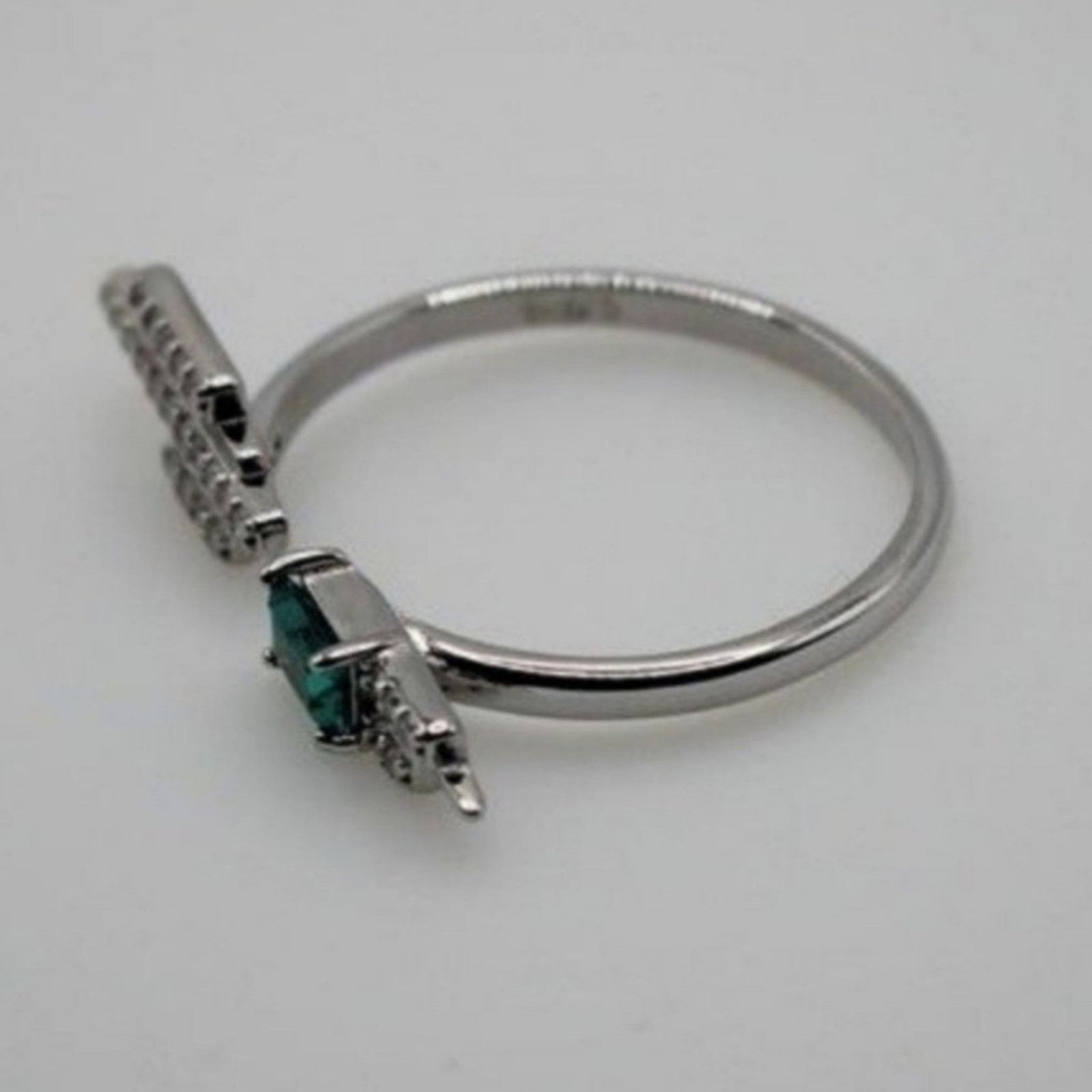 Other Gemstone Emerald Cut Topaz Open Adjustable Green OS NWT Size ONE SIZE - 9 Thumbnail