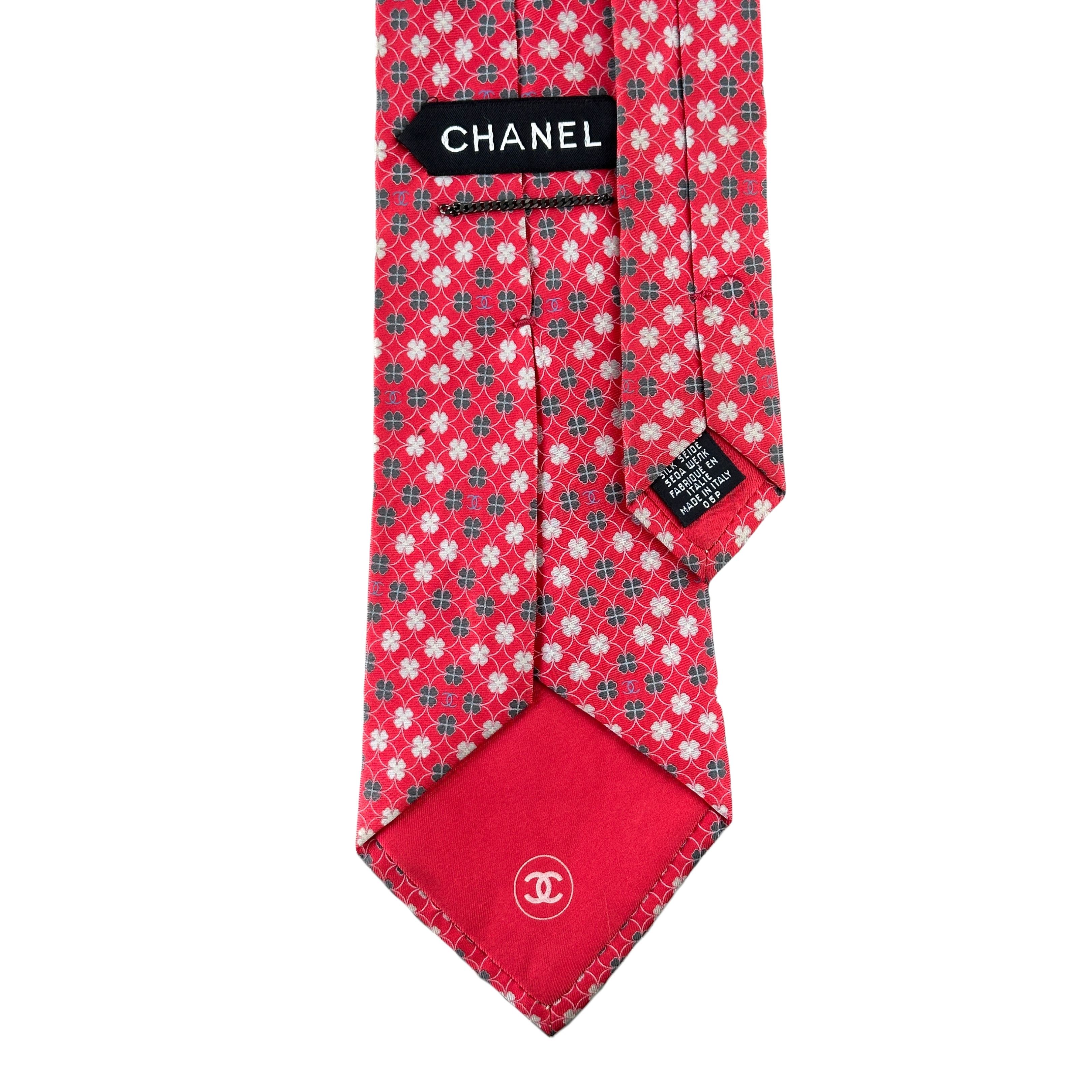 Chanel Silk Tie Pink with Clover leaf Size ONE SIZE - 2 Thumbnail