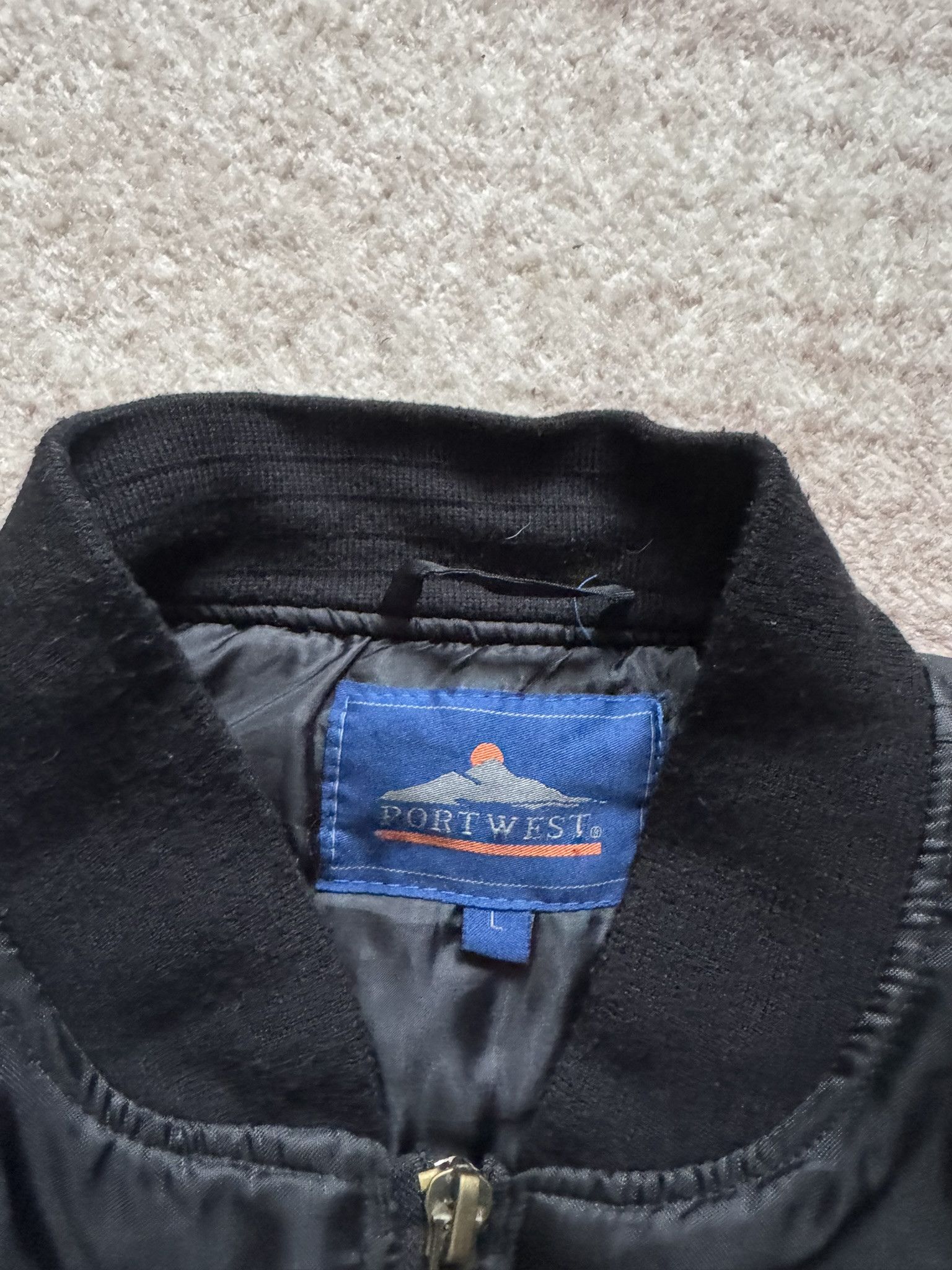 Vintage Vintage bomber jacket ma-1 pilot black boxy y2k avant garde Size US L / EU 52-54 / 3 - 3 Thumbnail