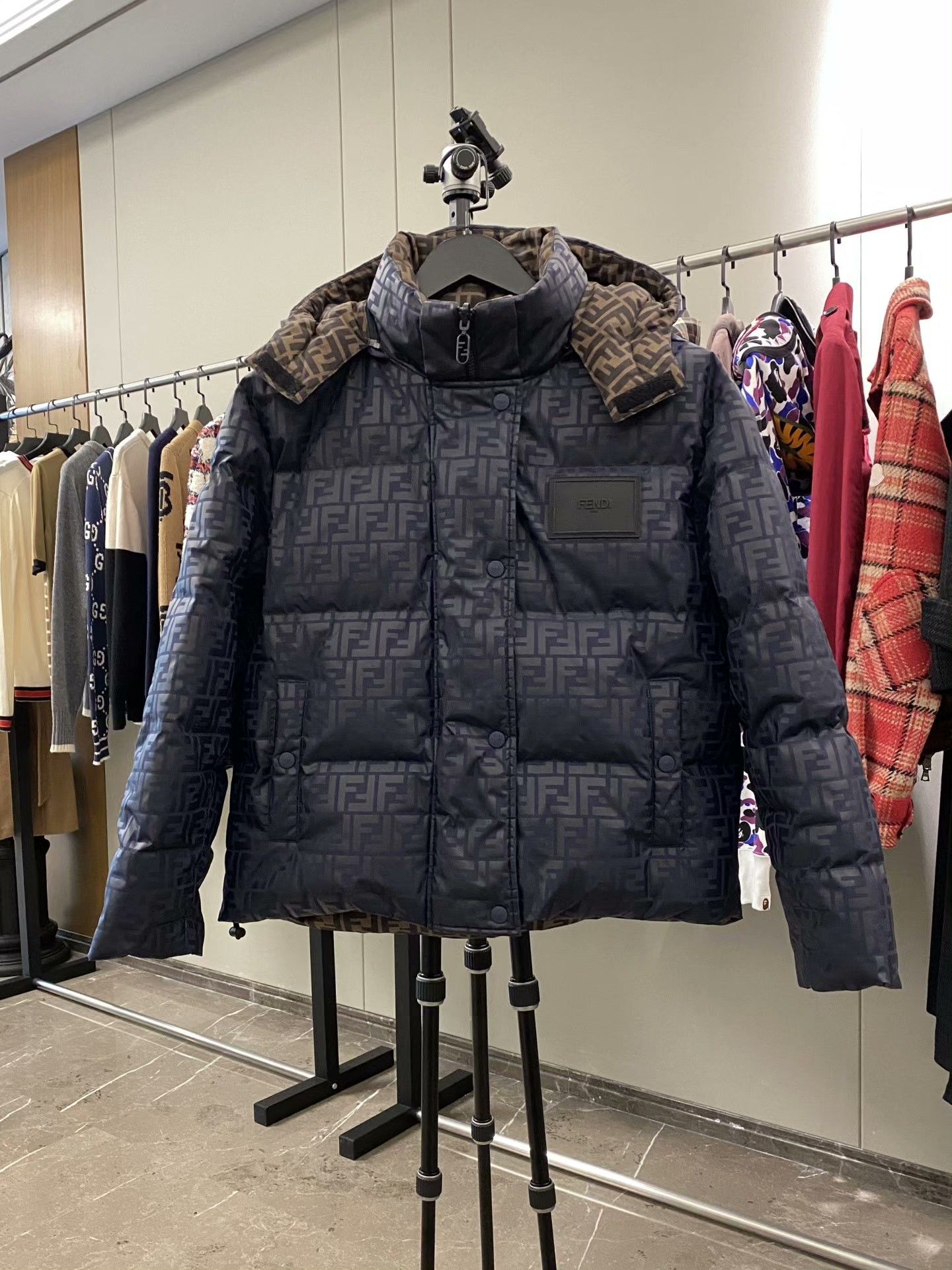Fendi Fendi Down Heavy Coat xs Men Size US XS / EU 42 / 0 - 1 Thumbnail