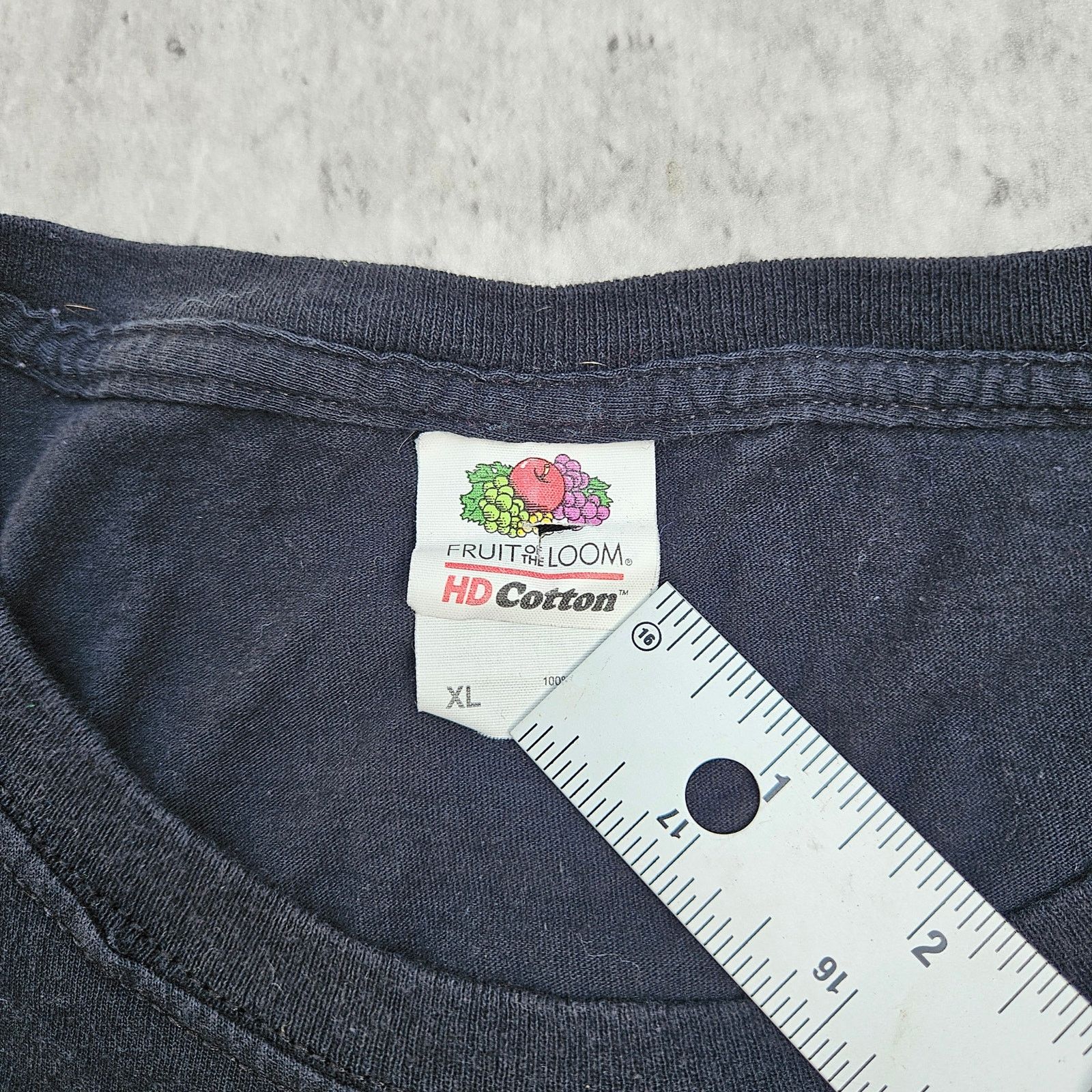 Fruit Of The Loom Vintage Wolf Print Graphic T-Shirt Size Mens XL Size US XL / EU 56 / 4 - 3 Thumbnail