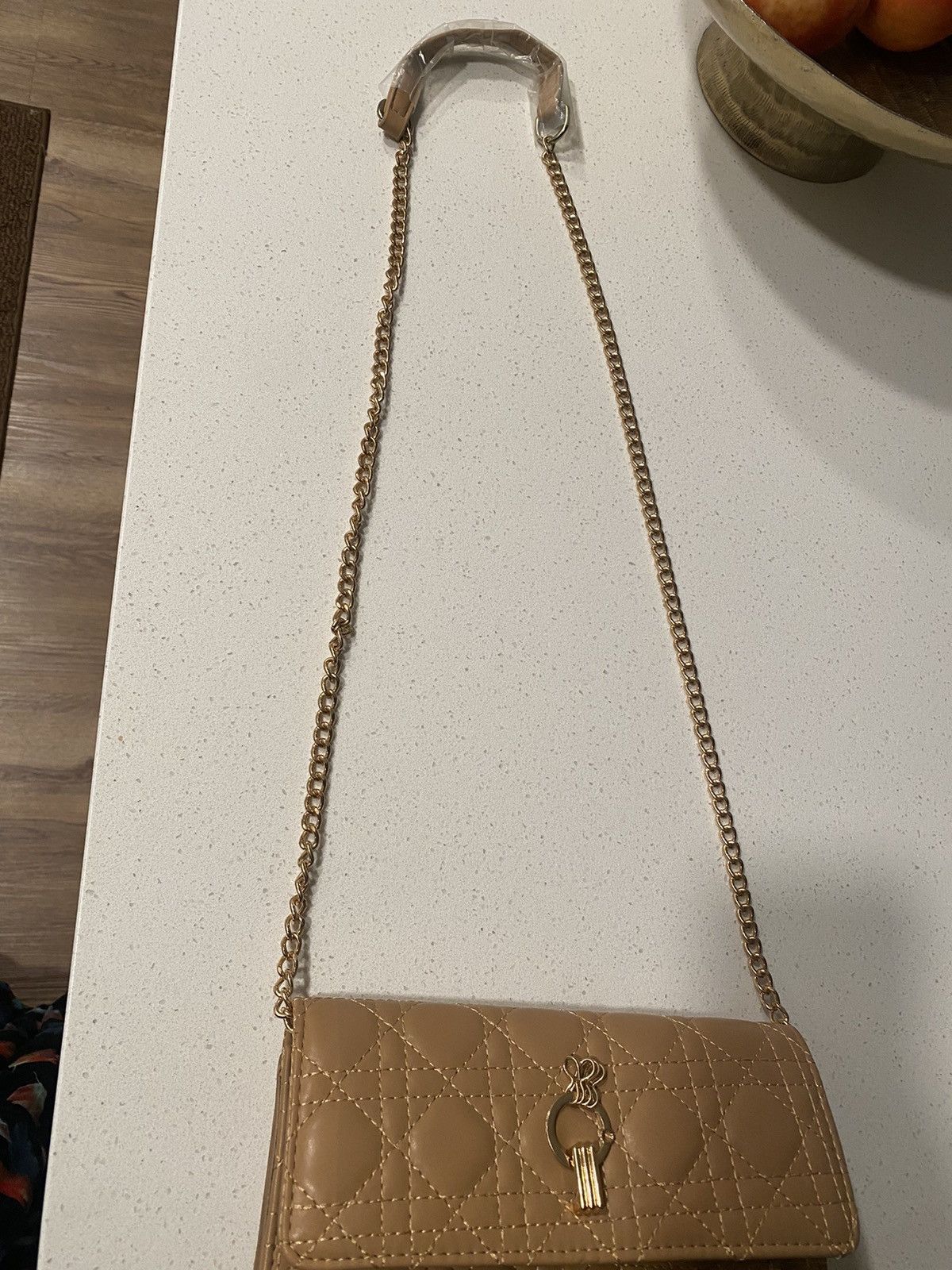 Other Designer Style Crossbody Bag - Brown w/ Gold Chain Strap Size ONE SIZE - 7 Thumbnail