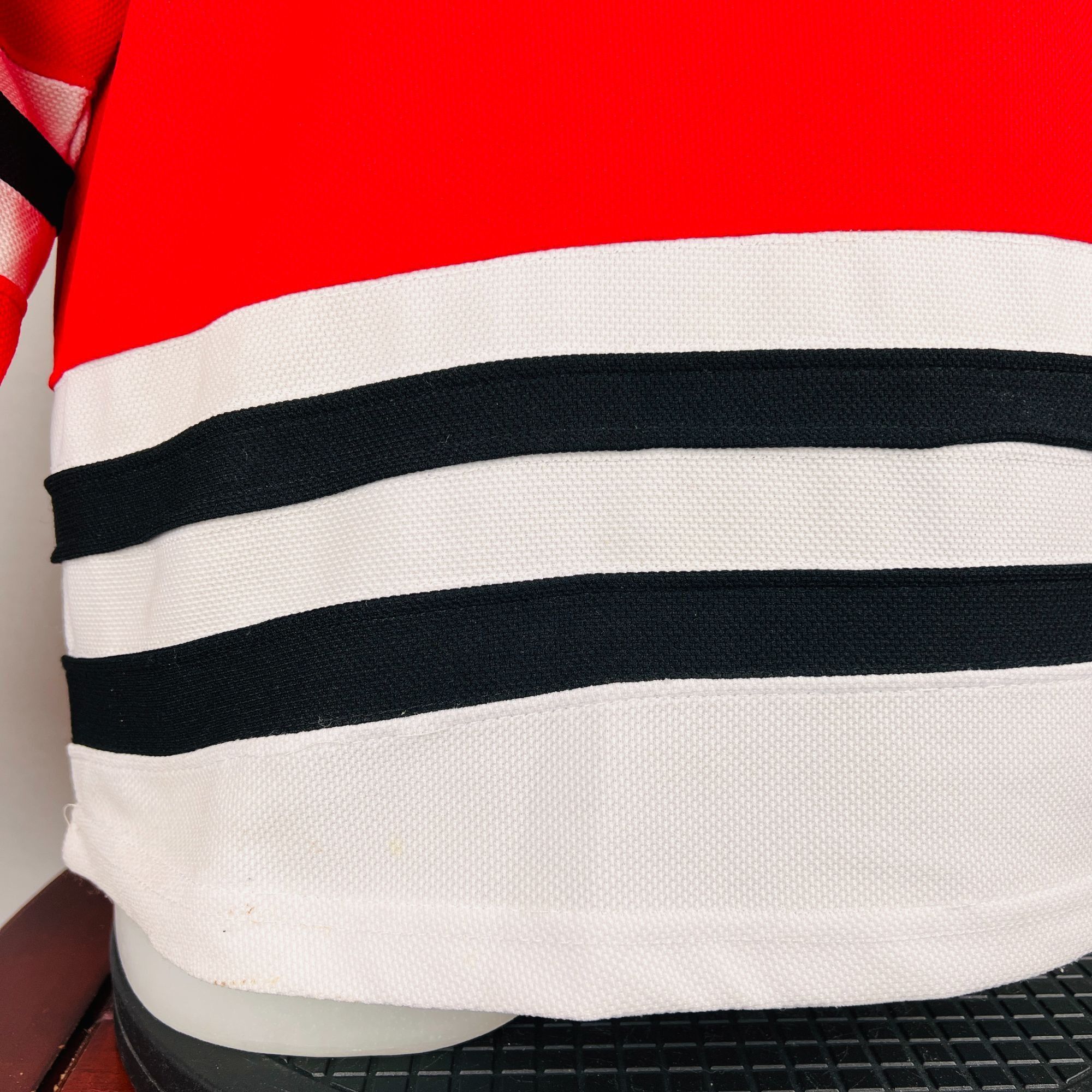 Reebok Chicago Blackhawks Patrick Sharp Capt 2010 Stanley Cup Sewn Size US XL / EU 56 / 4 - 3 Thumbnail