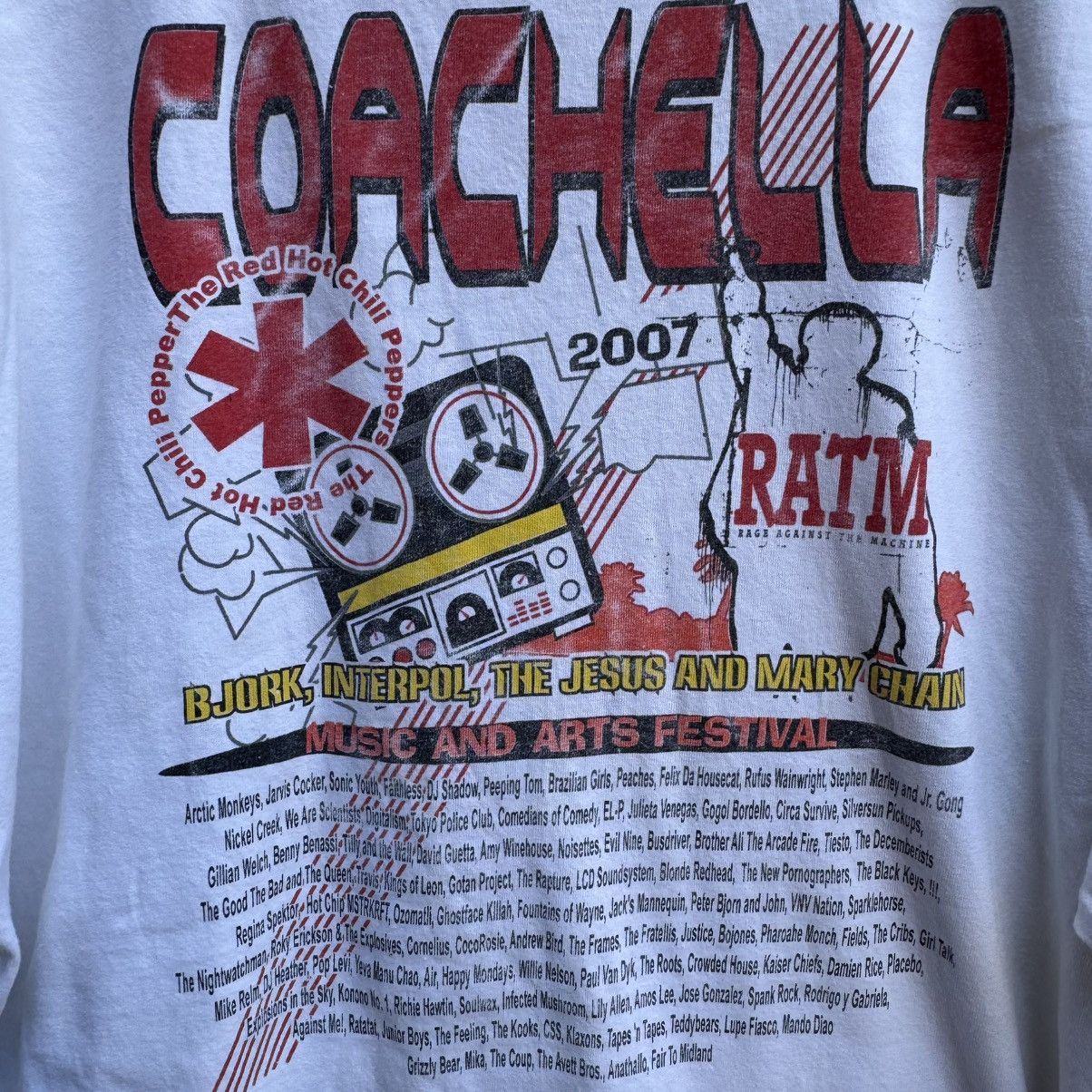 Band Tees Vintage RAGE AGAINST THE MACHINE band Coachella festival 07 Size US XXL / EU 58 / 5 - 5 Thumbnail