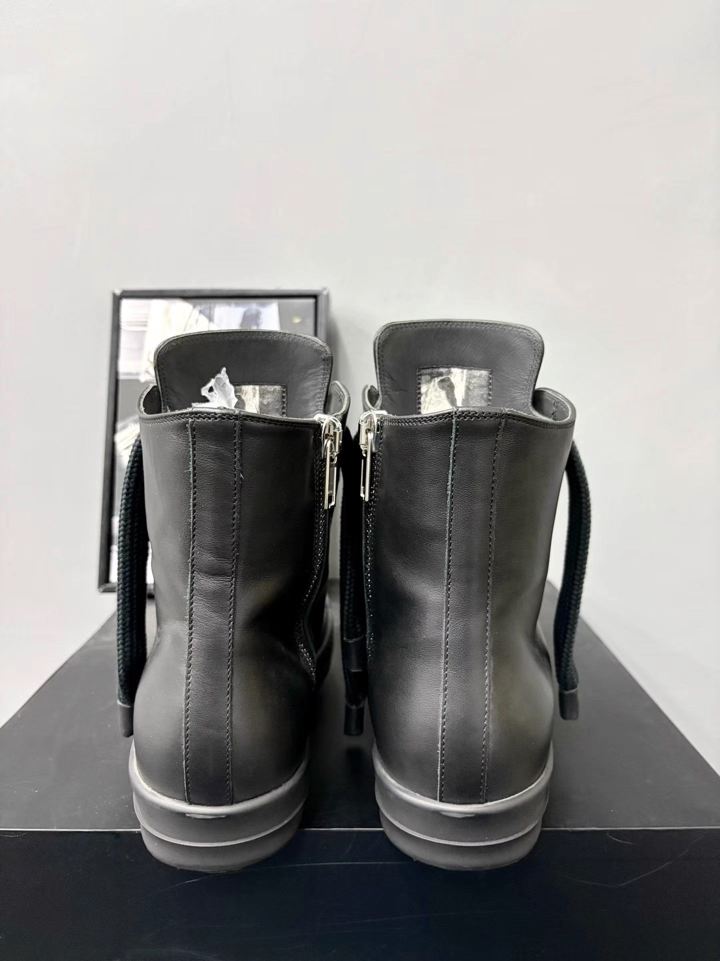 Rick Owens Rick Owens Mainline 24SS Black Warrior High-Top Sneakers K34 Size US 8 / EU 41 - 7 Thumbnail
