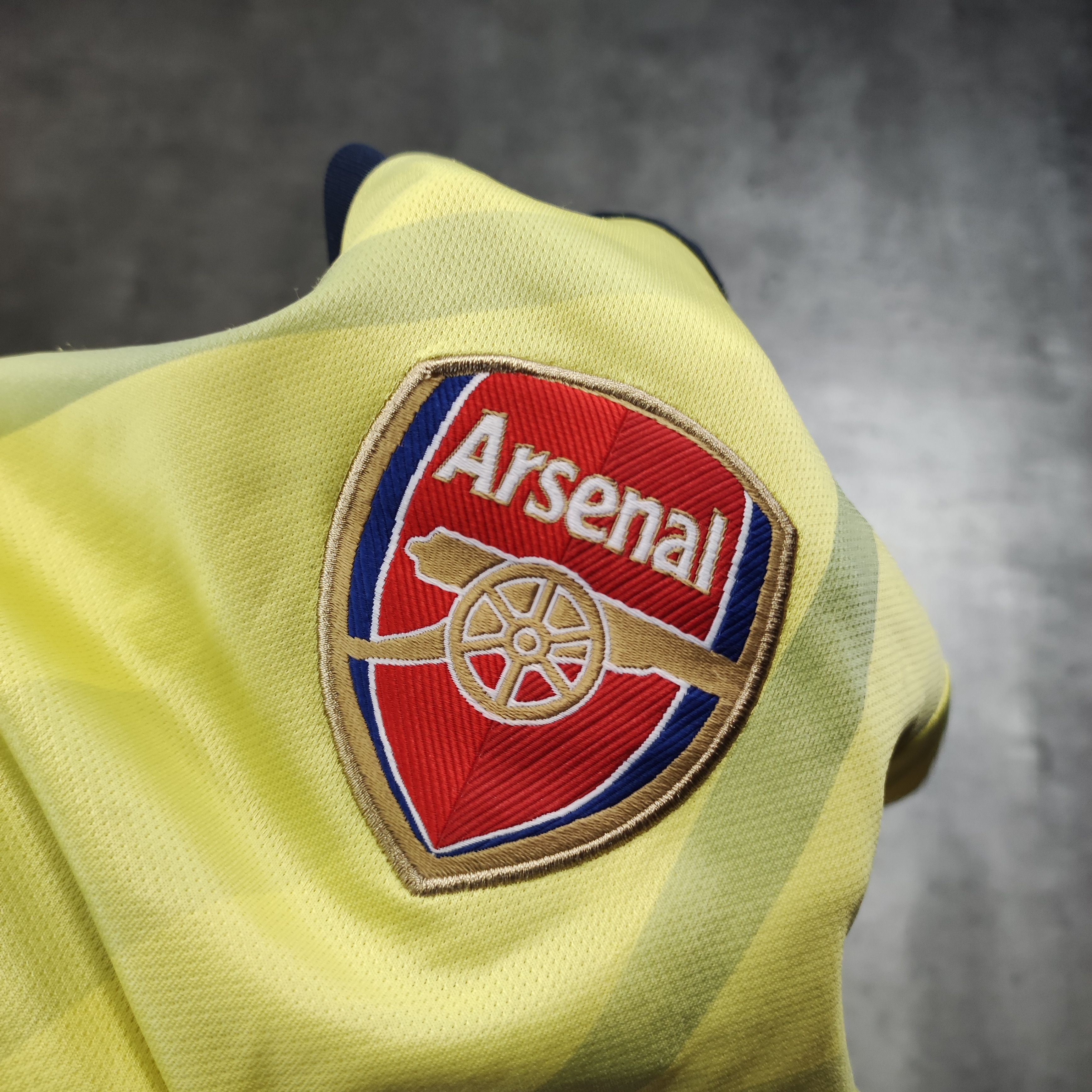 Adidas RARE Adidas x Football Soccer Arsenal London Yellow Jersey Size US M / EU 48-50 / 2 - 7 Thumbnail