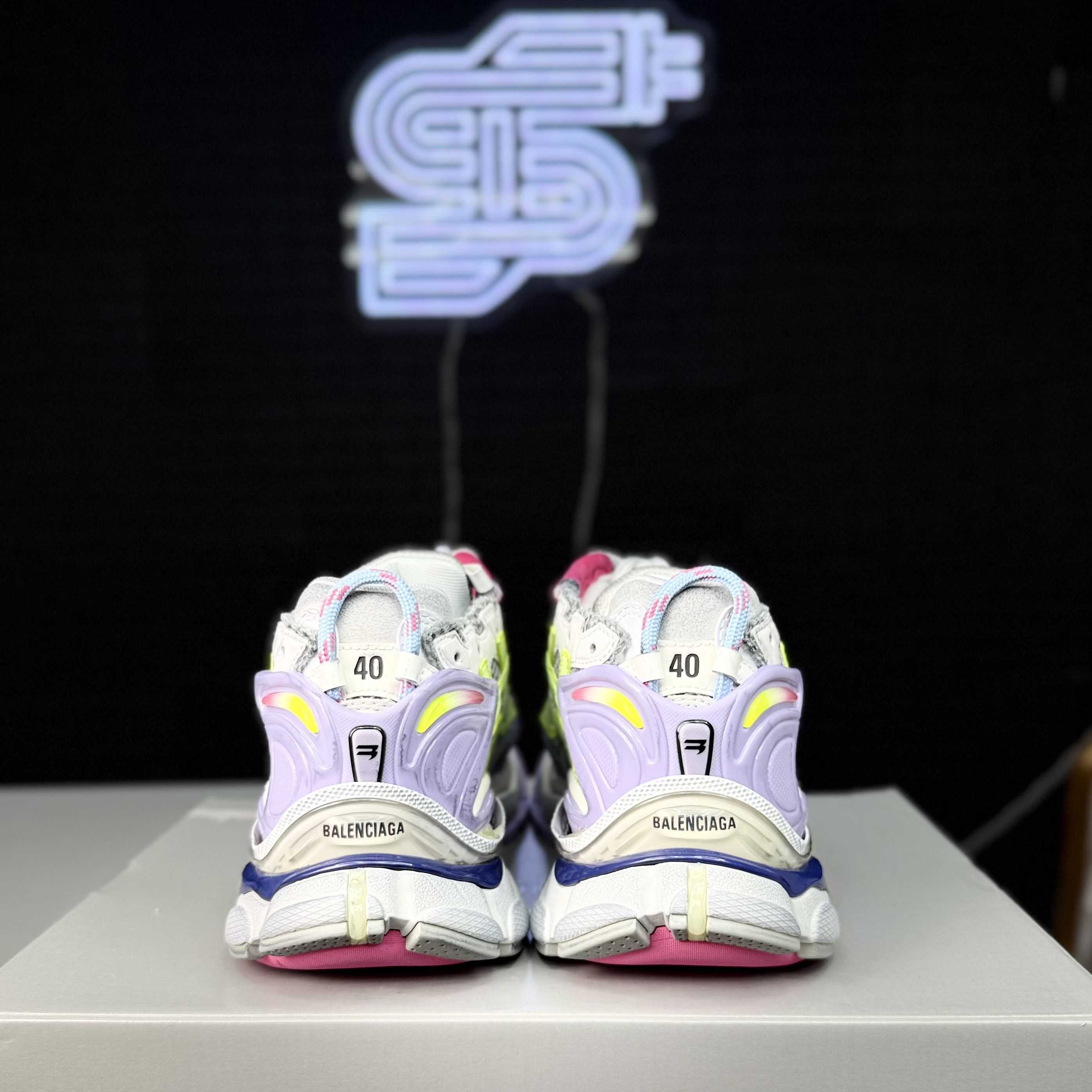 Balenciaga Balenciaga Runner White/Pink/Lime Size US 7.5 / EU 40-41 - 6 Thumbnail