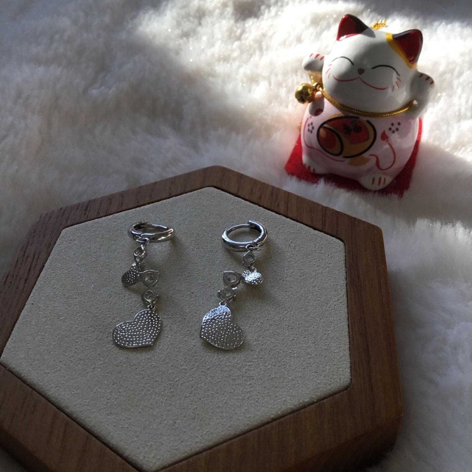 Other Charm Heart with Crystals Huggie Earrings Size ONE SIZE - 7 Thumbnail