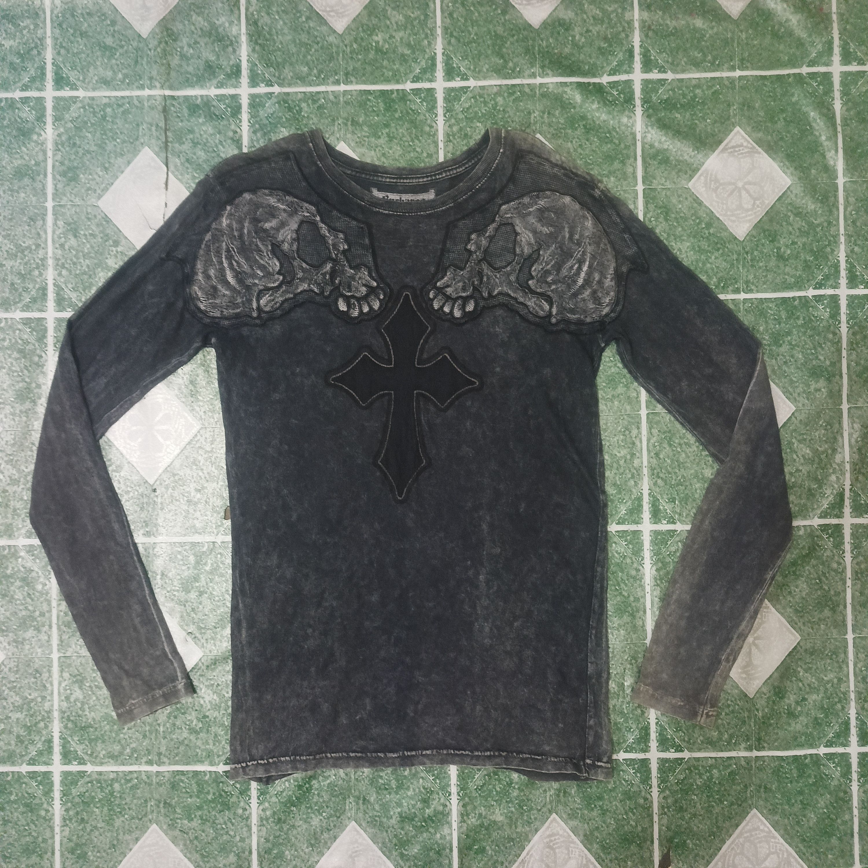 image of Avant Garde x If Six Was Nine Distressed Buckaroo Skull Cross Flared Long Sleeve in Black Flare Dis