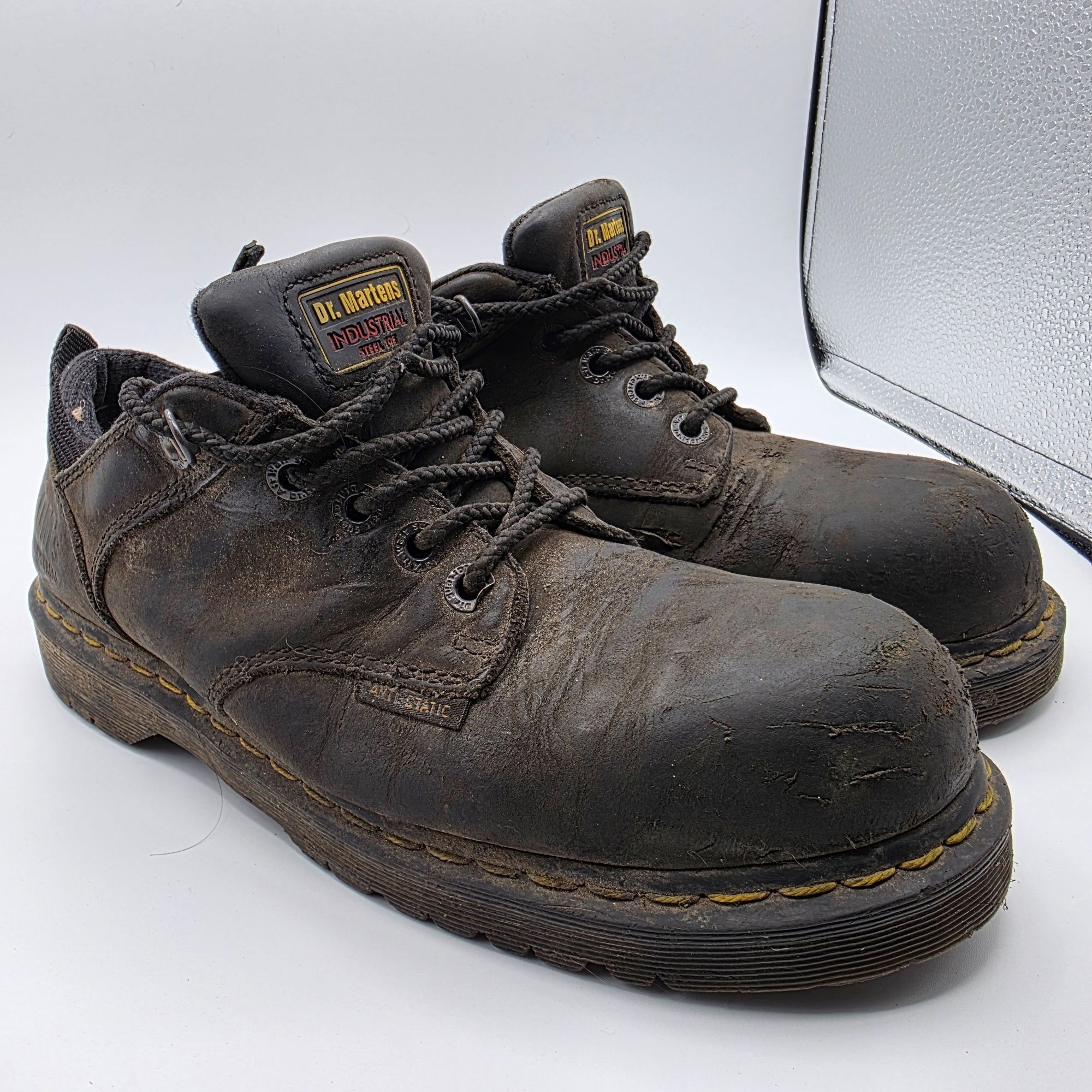 靴 Dr.Martens Dr. Martens Men's Industrial Steel Toe Black Work Boots SPT