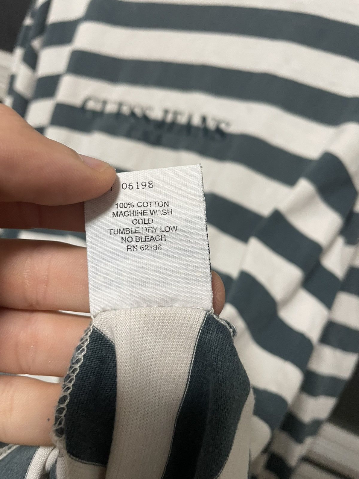 Guess × Vintage Vintage 90s Guess Jeans USA Stripes Longsleeve Y2K T Shirt Size US L / EU 52-54 / 3 - 12 Thumbnail