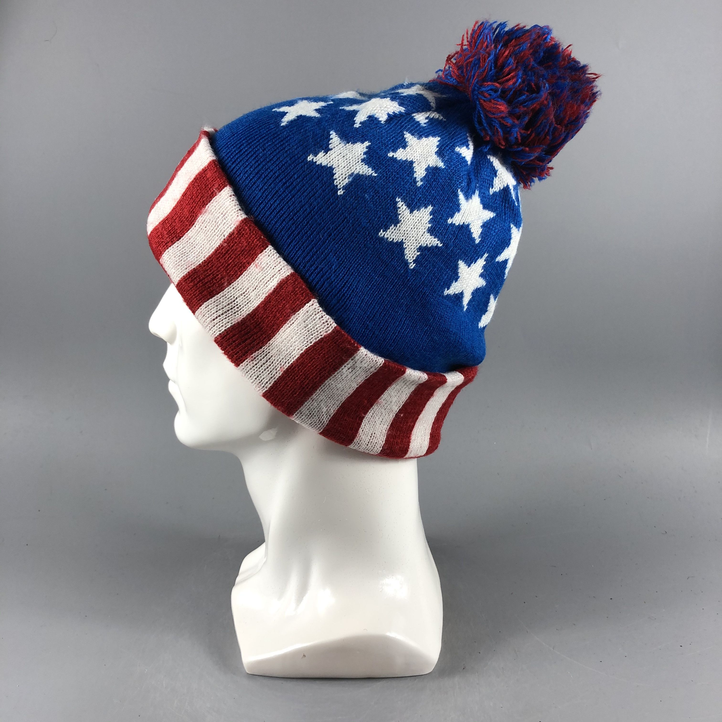 Vintage Unknown American Flag Bobble Beanie Snow Hat Snow Cap -D767 Size ONE SIZE - 1 Thumbnail