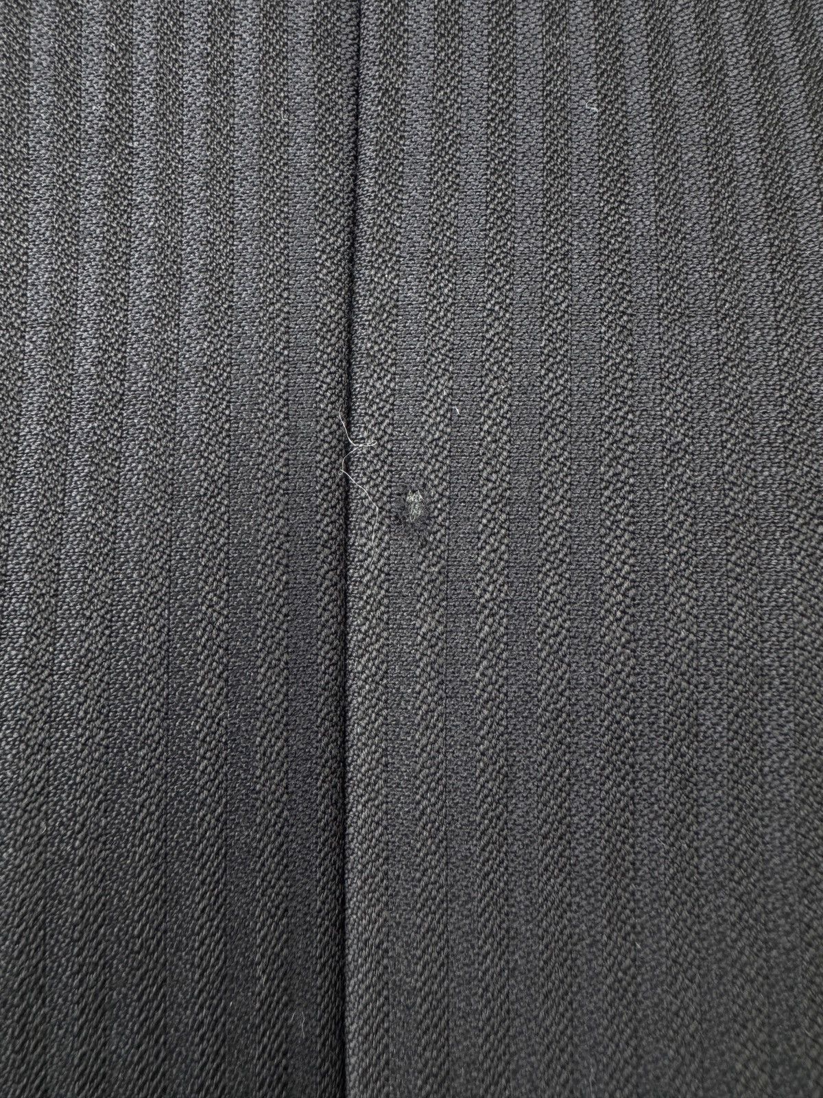 Givenchy Givenchy Paris Navy Blue Wool Pinstripe blazer sport coat Size 38R - 16 Thumbnail