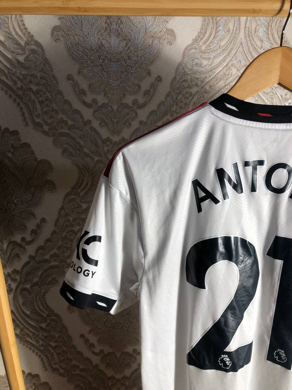 Adidas × Vintage VERY RARE ADIDAS FC MANCHESTER UNITED ENGLAND SOCCER JERSEY Size US M / EU 48-50 / 2 - 15 Thumbnail