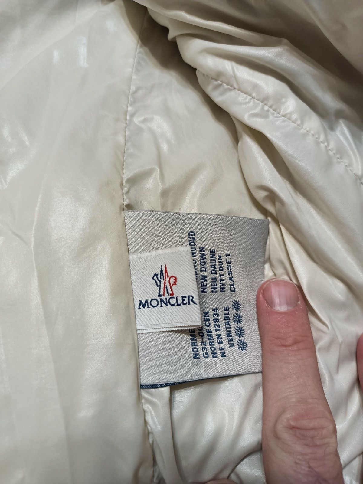 Moncler Moncler Chamonix 3 (M)puffer Chief Keef Striped Jacket Size US M / EU 48-50 / 2 - 14 Thumbnail