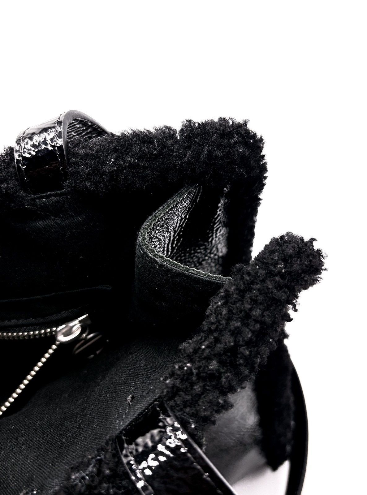 Telfar × Ugg UGG x Telfar Large Shopper Bag- Black Patent Leather Size ONE SIZE - 12 Thumbnail