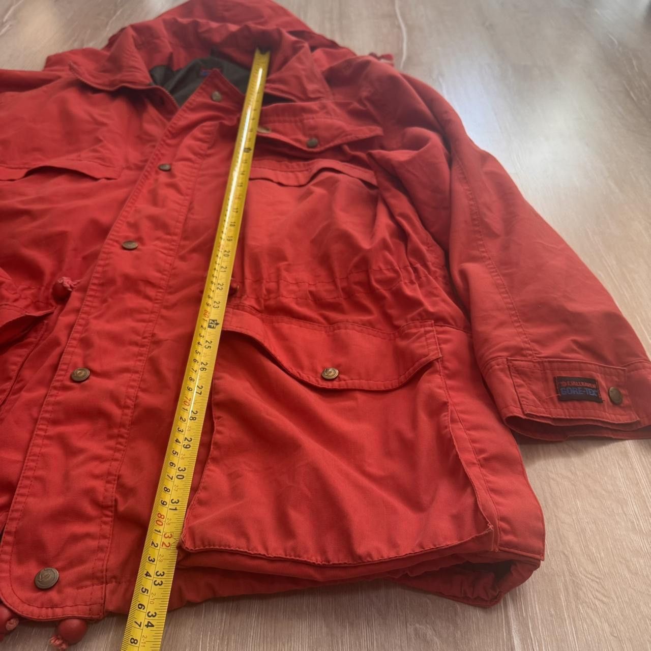 Fjallraven Fjallraven Gore-Tex Vintage made in Portugal Red Jacket L Size US L / EU 52-54 / 3 - 5 Thumbnail