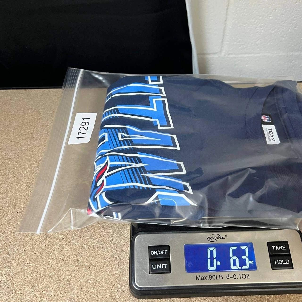 Other Tennessee Titans Shirt Men Blue Short Sleeve Crew Neck L Size US L / EU 52-54 / 3 - 7 Thumbnail