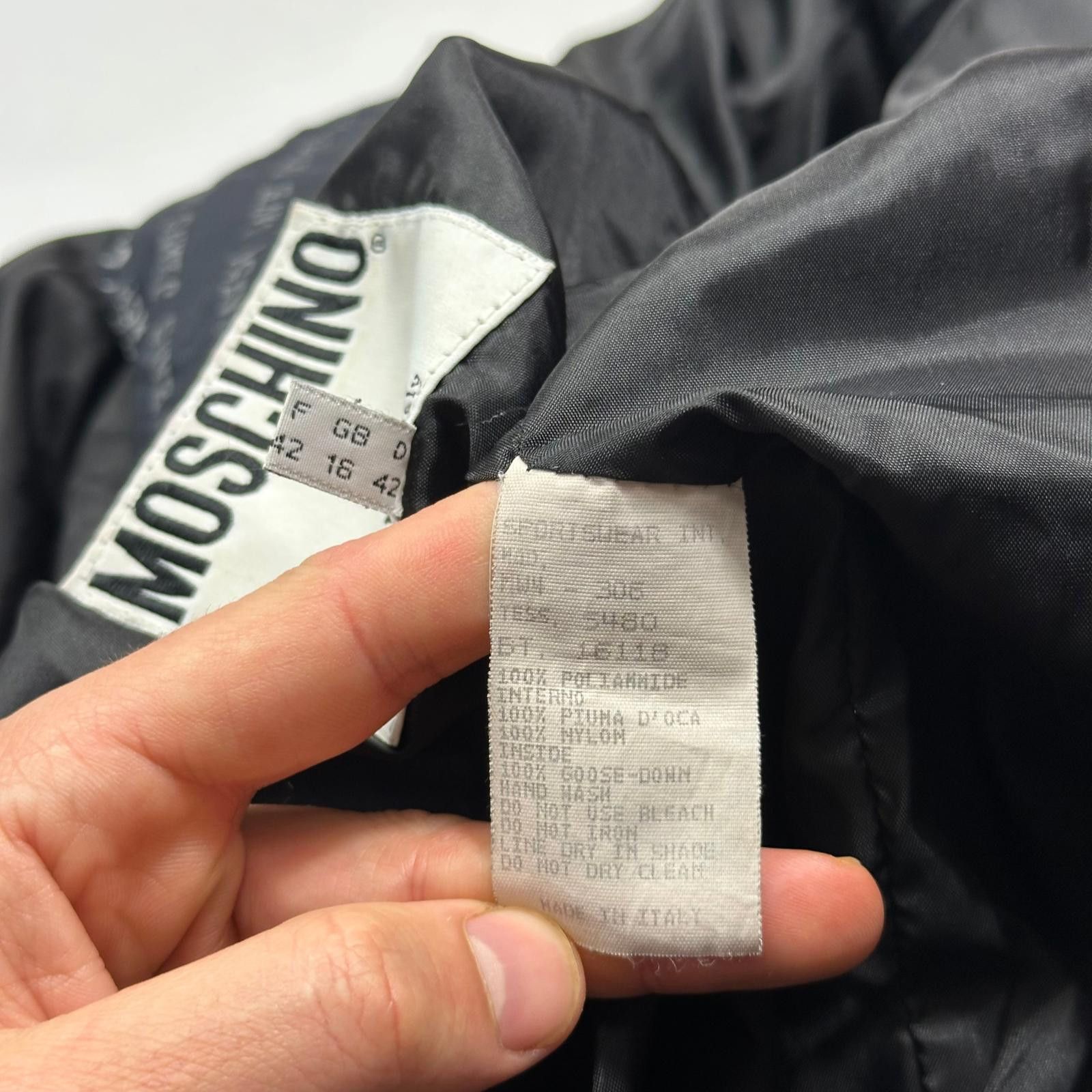 Moschino Moschino Jeans 90’s Typewriter Goose Down Puffer Jacket - XL Size US XL / EU 56 / 4 - 7 Thumbnail