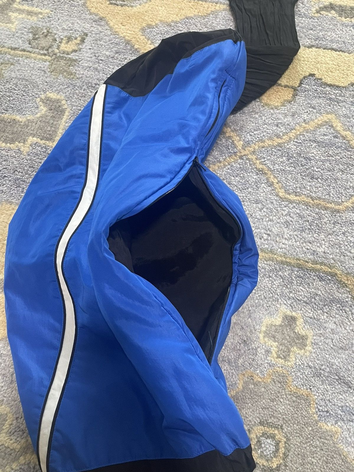 Tracksuit Sleeve Bag