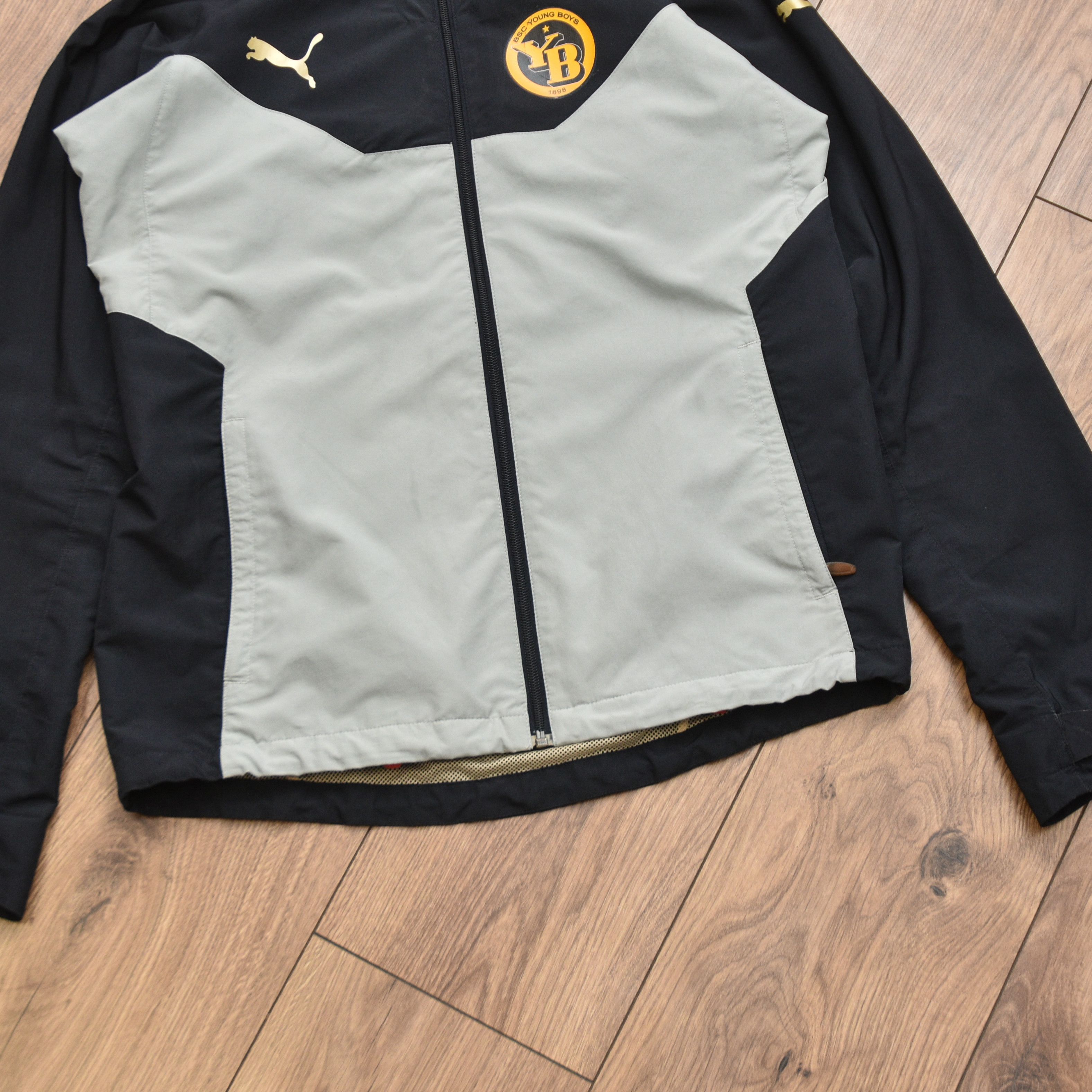 Puma PUMA BSC Young Boys Bern Training Football Jacket 09-10 M-L Size US M / EU 48-50 / 2 - 8 Thumbnail