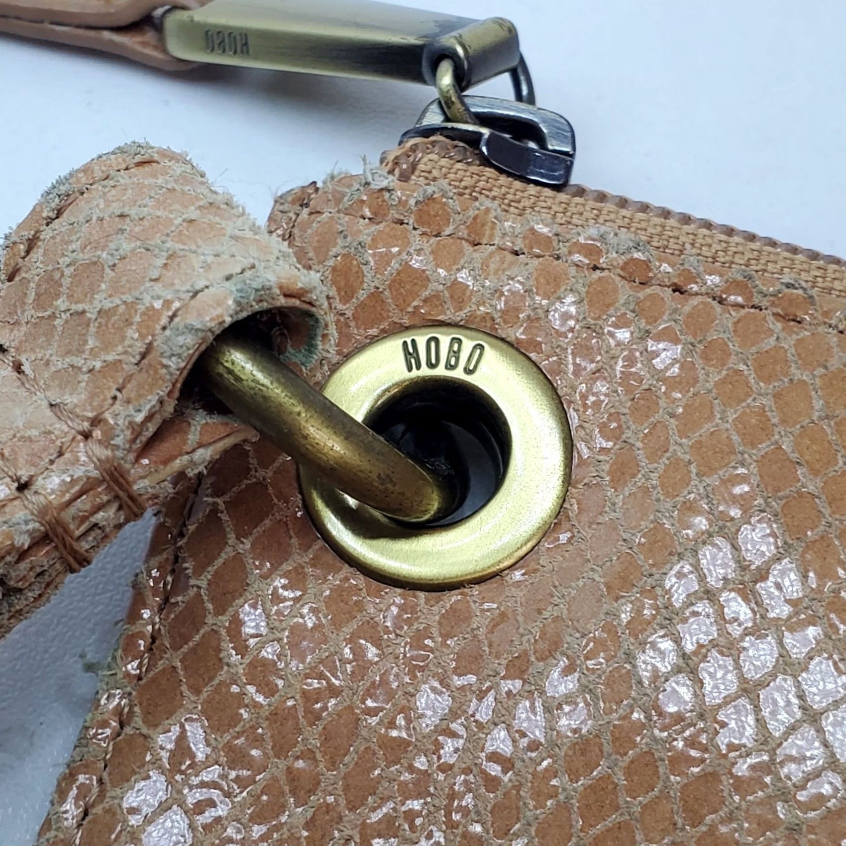 Vintage VINTAGE Hobo Wristlet Clutch Peach Pink Snakeskin Purse City Chic Retro Bag Medium Womens Size ONE SIZE - 4 Thumbnail