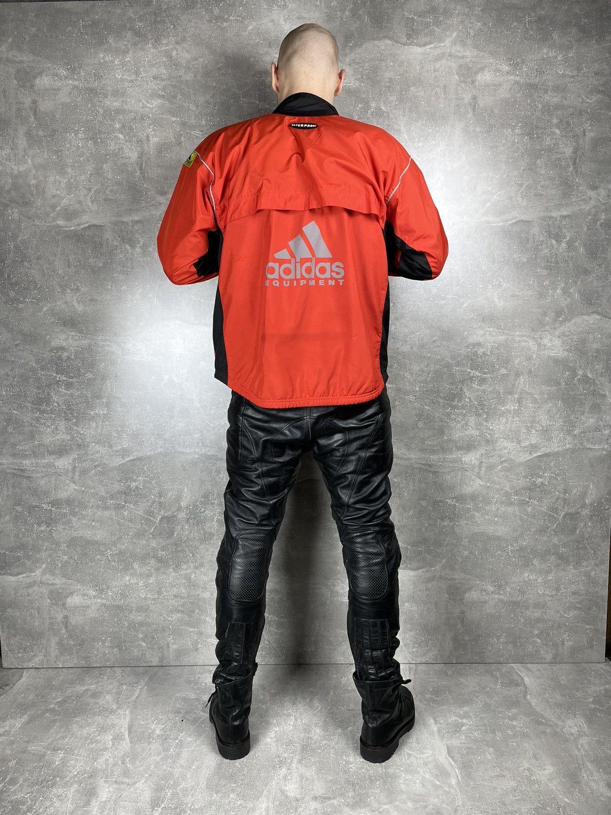 Adidas × Vintage Vintage 2000 Equipment Adidas Reflective Windbreaker Jacket Size US M / EU 48-50 / 2 - 2 Thumbnail
