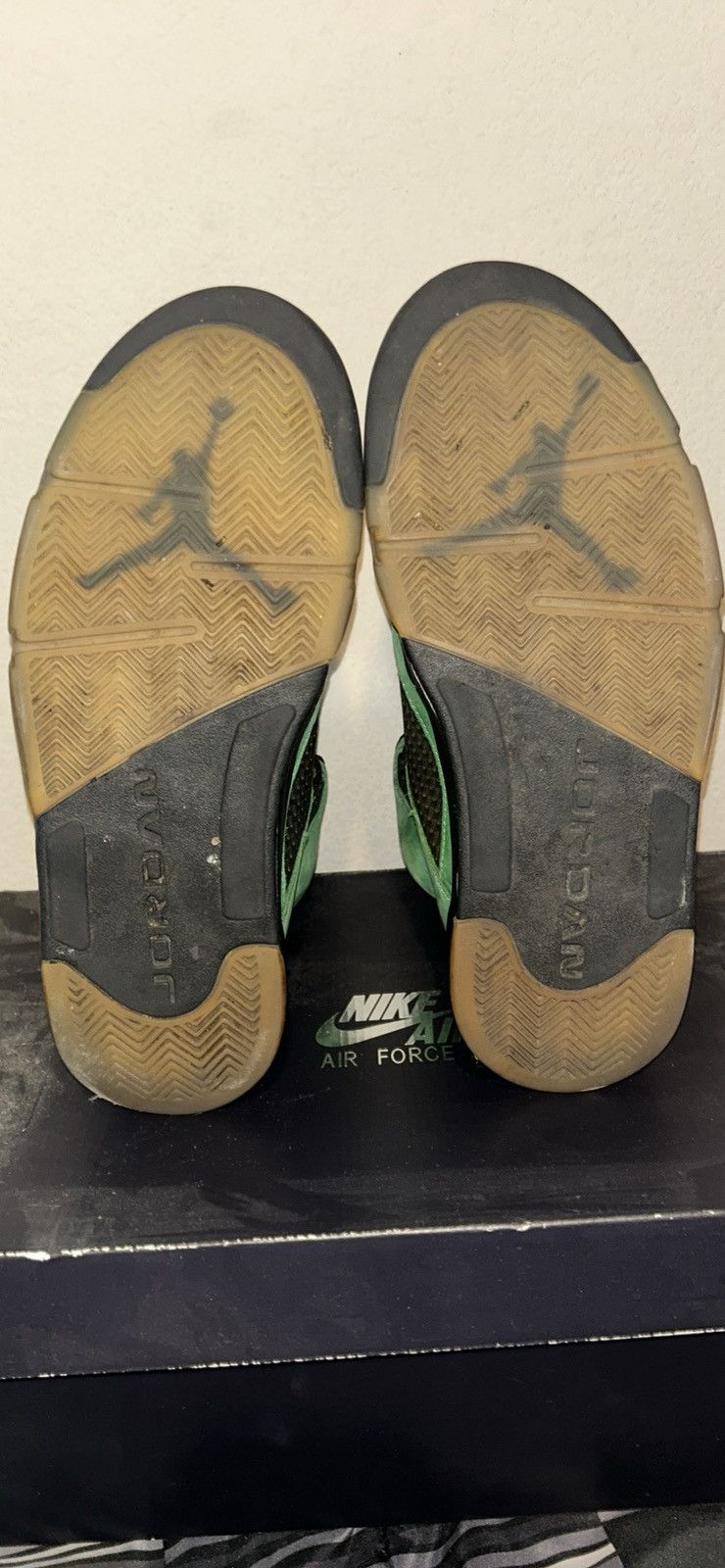 Jordan Brand Oregon Air Jordan 5’s Size US 9 / EU 42 - 4 Thumbnail