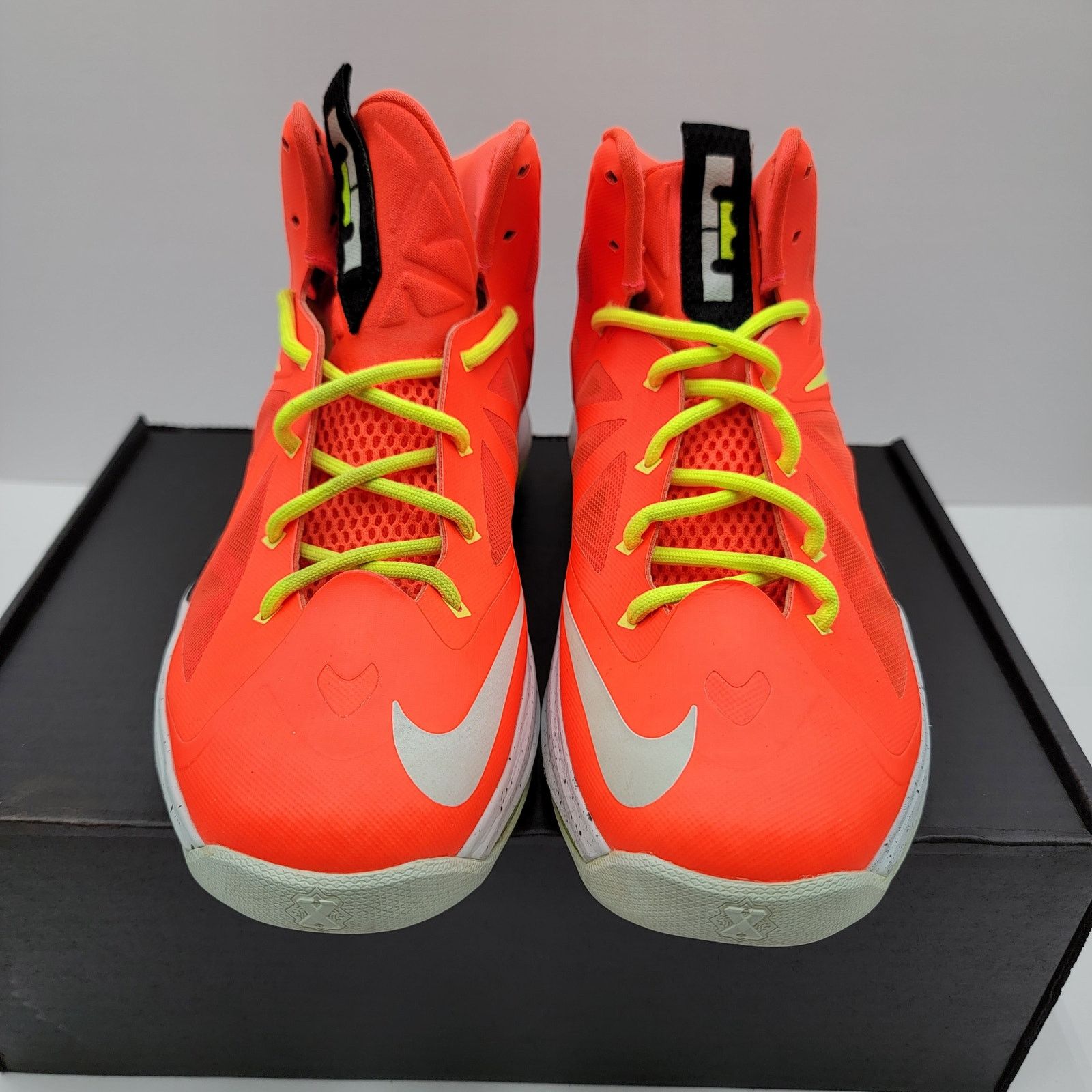 Nike NIKE LEBRON 10 GS 'BRIGHT CRIMSON' SZ 6.5Y/8W 543564-800 186 Size US 6.5 / IT 36.5 - 3 Thumbnail