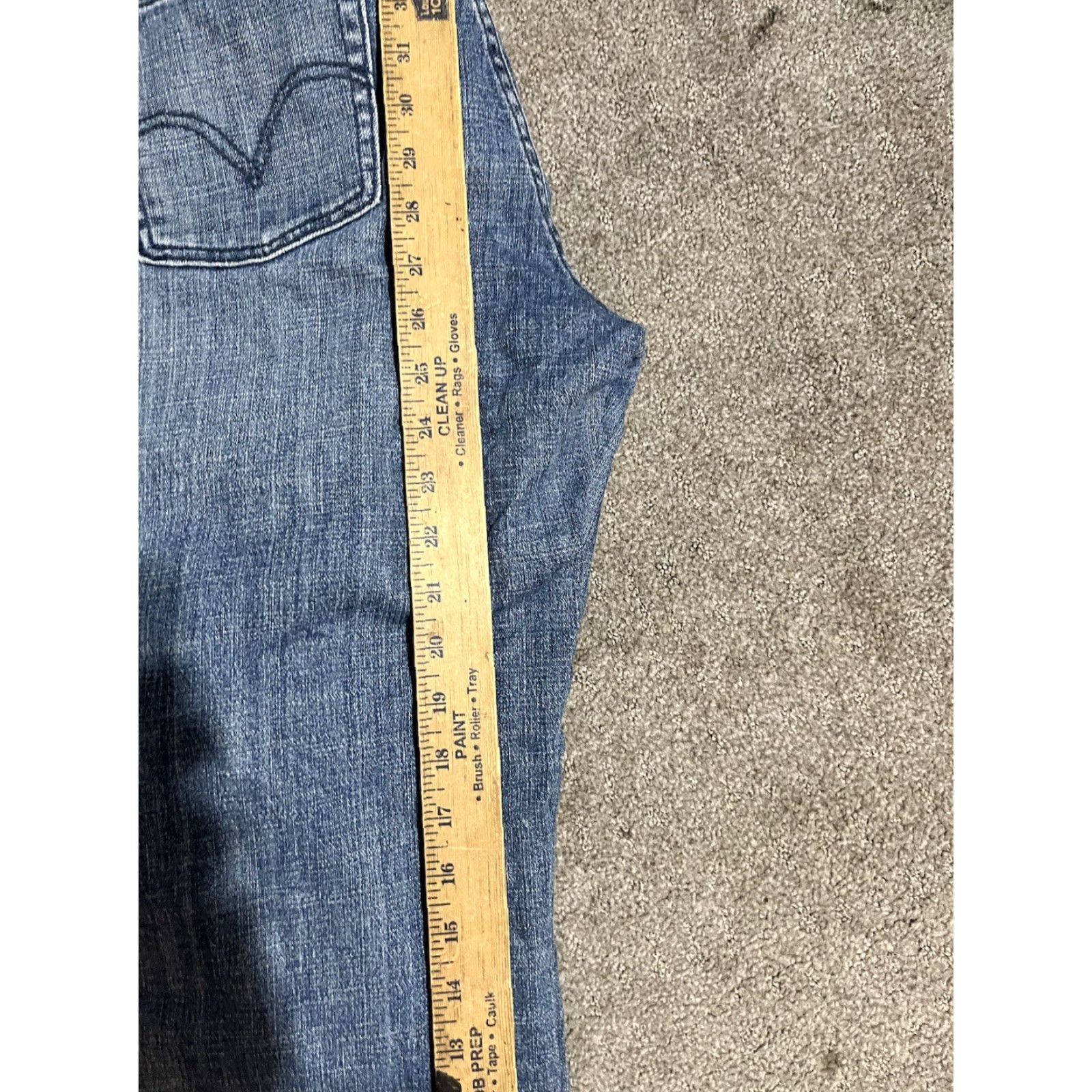 Levi's Levi's Jeans Womens 10 Blue 505 Straight Leg Regular Size 10 Cotton Zip Button USA 26in Inseam Straight Denim Pants adults? Size 32" / US 10 / IT 46 - 7 Thumbnail