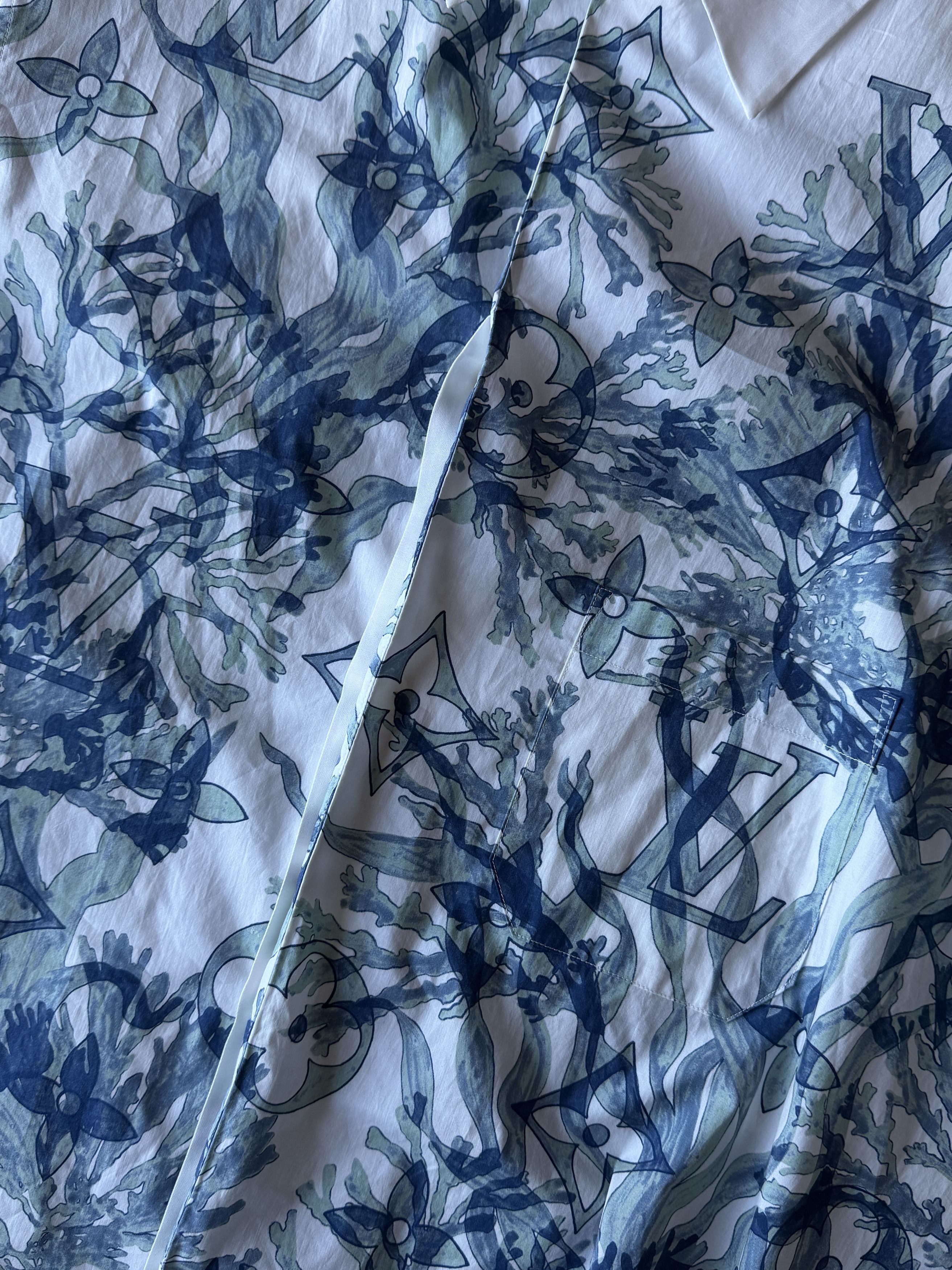 Louis Vuitton Louis Vuitton Graphic monogram shirt Size US XXL / EU 58 / 5 - 3 Thumbnail