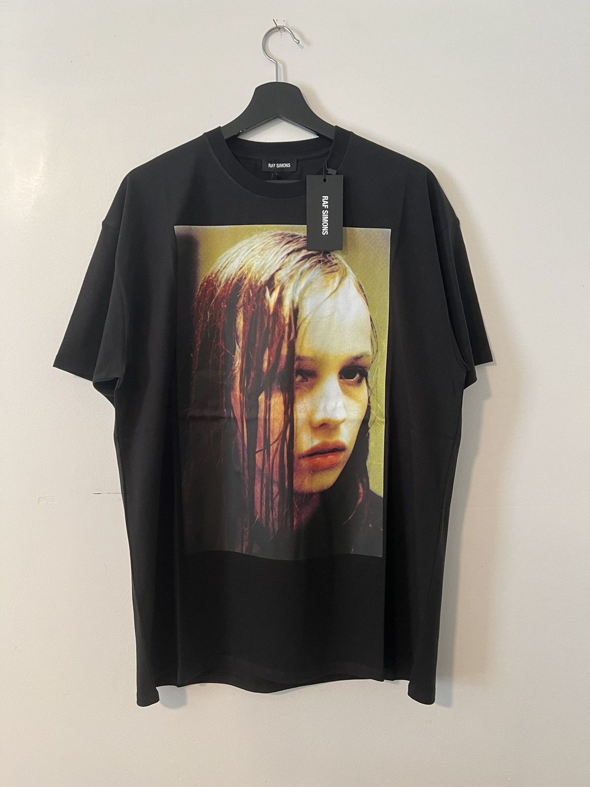 image of Raf Simons Christiane F Aw18/19 Wet Hair T-Shirt in Black, Men's (Size Medium)