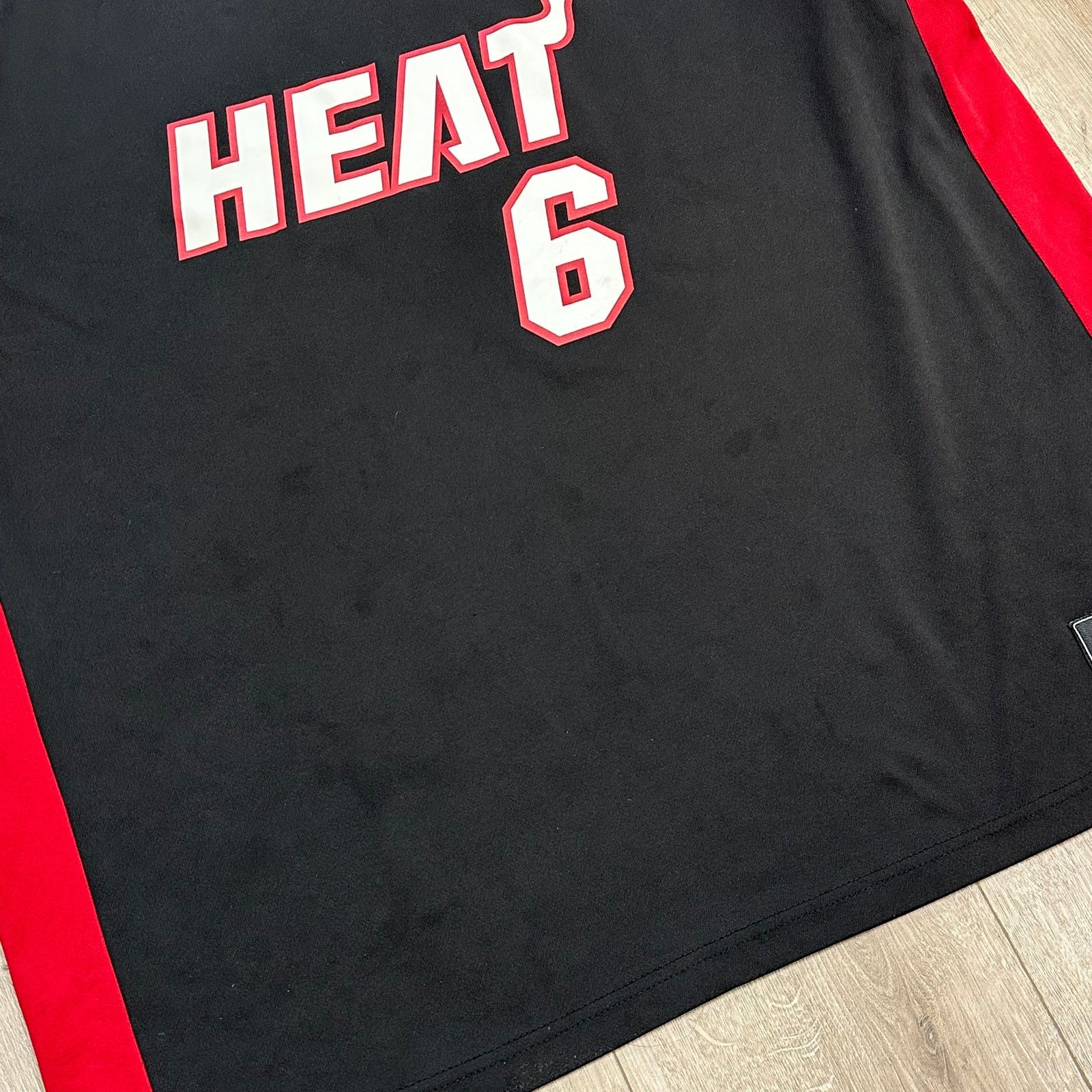 Adidas Adidas LeBron James Miami Heat jersey size XXL 2XL B17 Size US XXL / EU 58 / 5 - 7 Thumbnail