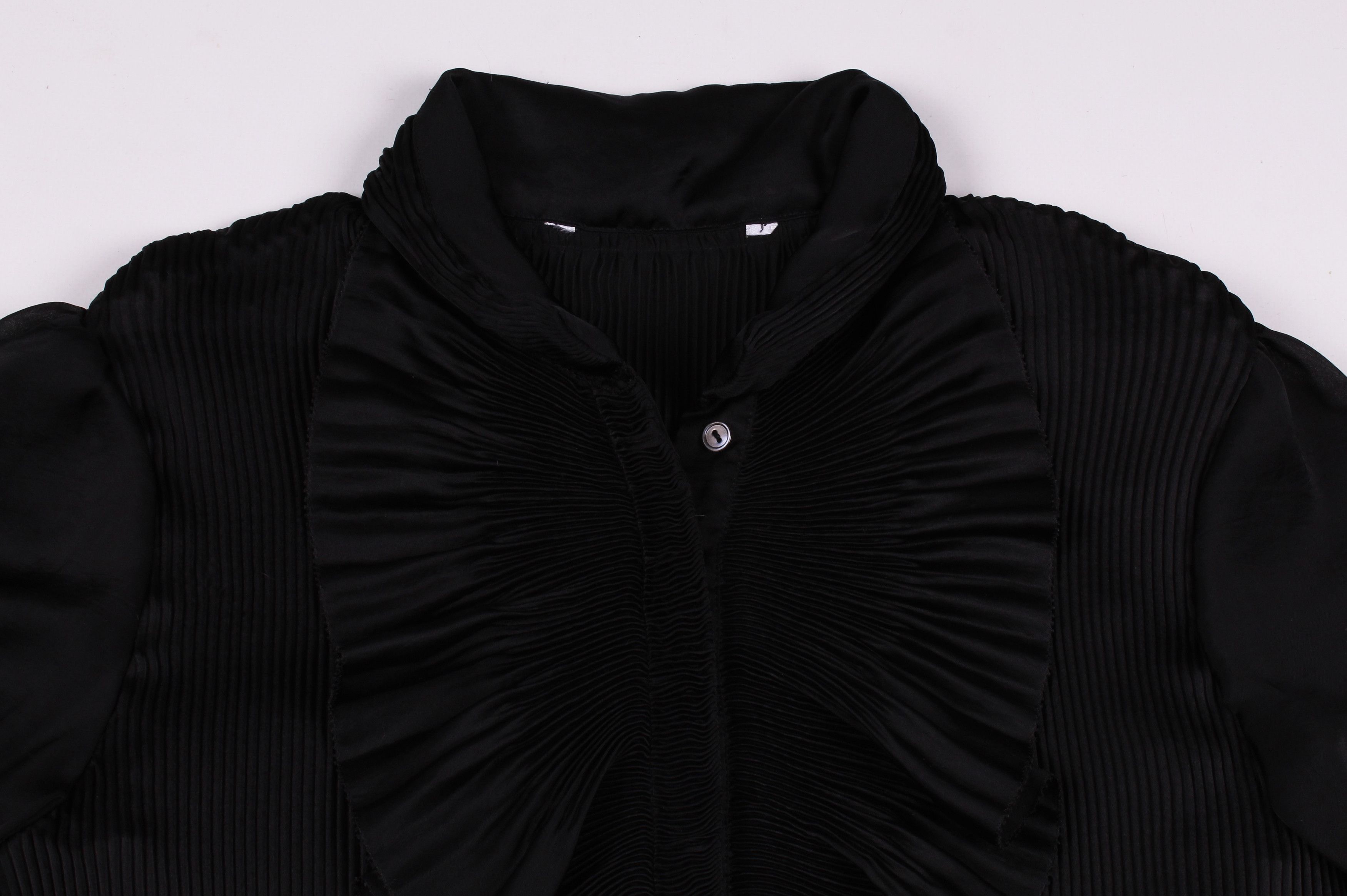 Diane von Furstenberg Diane von Furstenberg Pleated Short Sleeve Blouse Size S / US 4 / IT 40 - 5 Thumbnail
