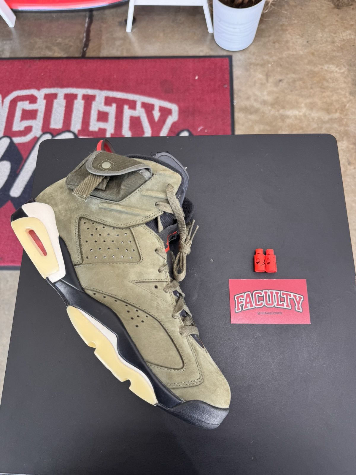 Jordan Brand Air Jordan 6 Travis Scott Size 11 (2019) Size US 11 / EU 44 - 11 Thumbnail