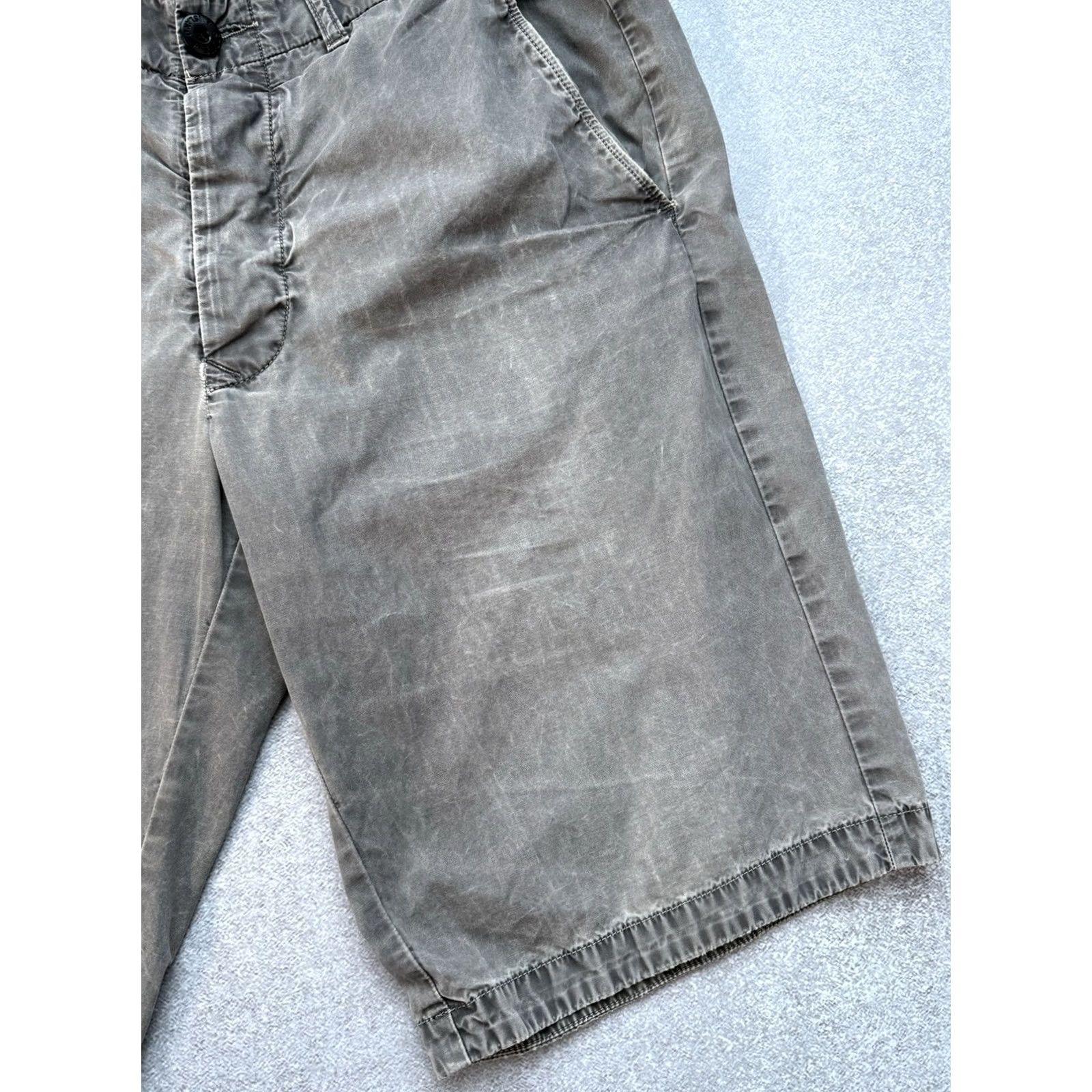 Stone Island VINTAGE Stone Island Chino Shorts Grey Garment Dyed Men’s Casual W33 Size US 33 - 7 Thumbnail