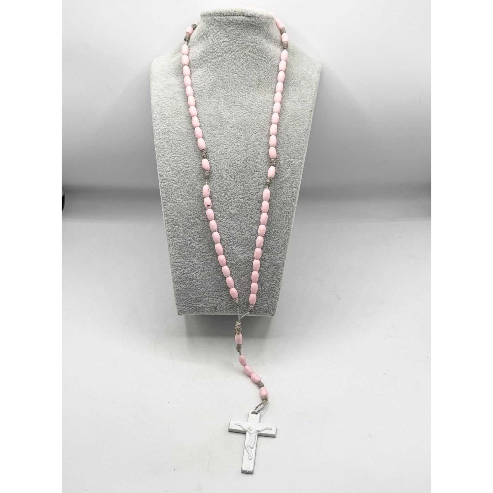 Other Vintage pink beaded white cross rosary religious necklace Size ONE SIZE - 4 Thumbnail